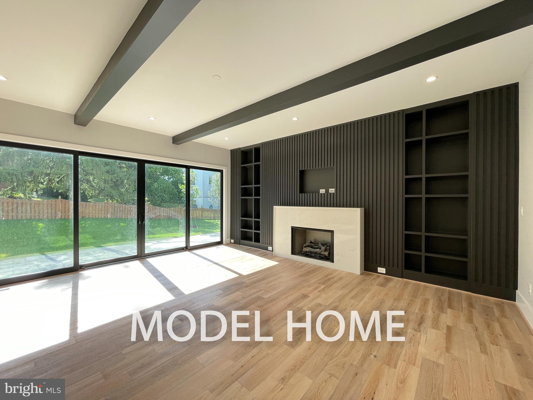 GRASS RIDGE - Residential