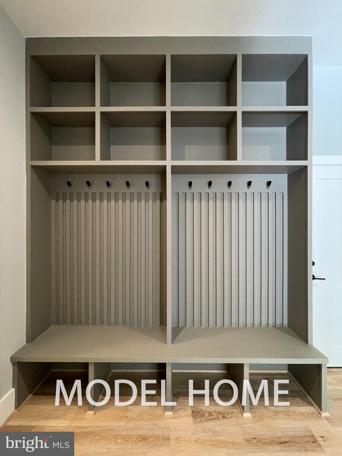 GRASS RIDGE - Residential