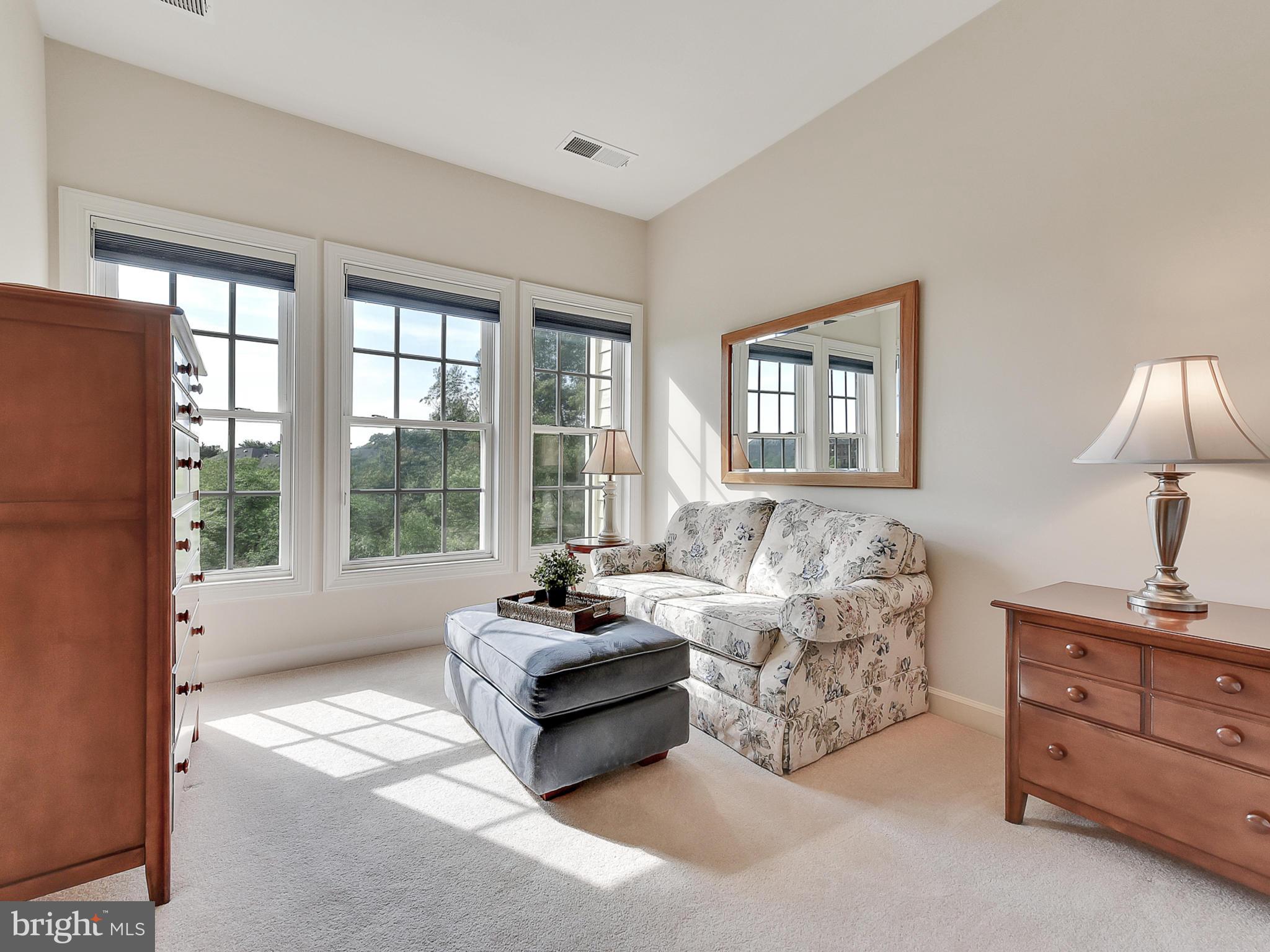 VILLAGES OF URBANA - Residential