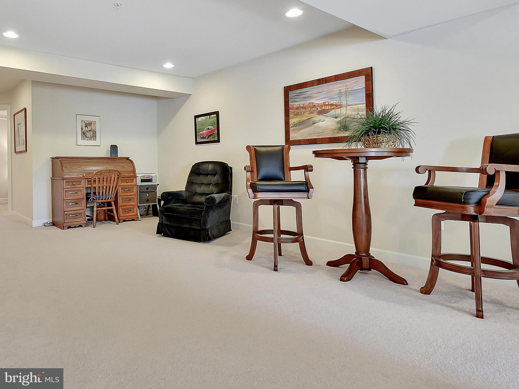 VILLAGES OF URBANA - Residential