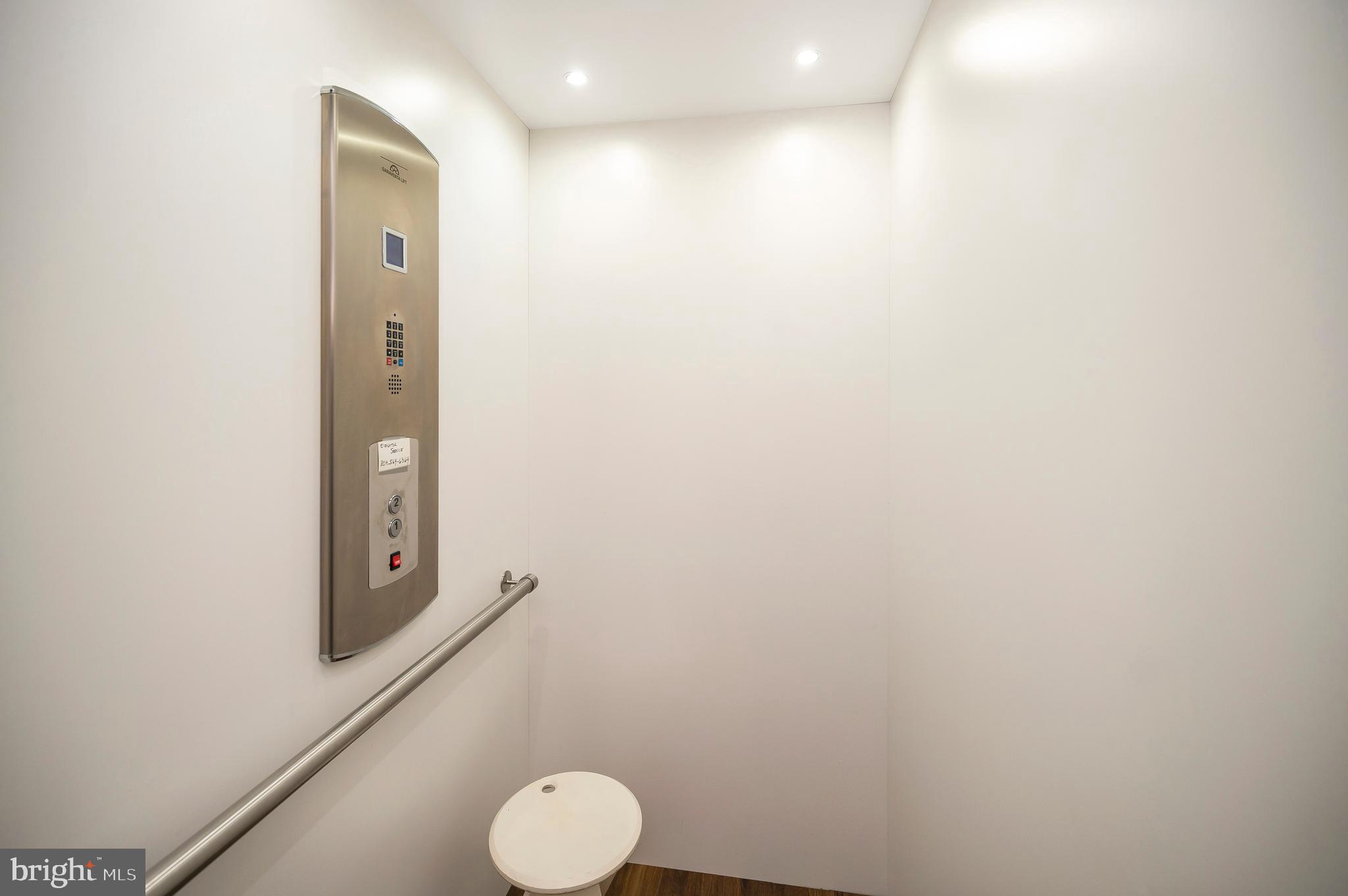 WESTWOOD - Residential