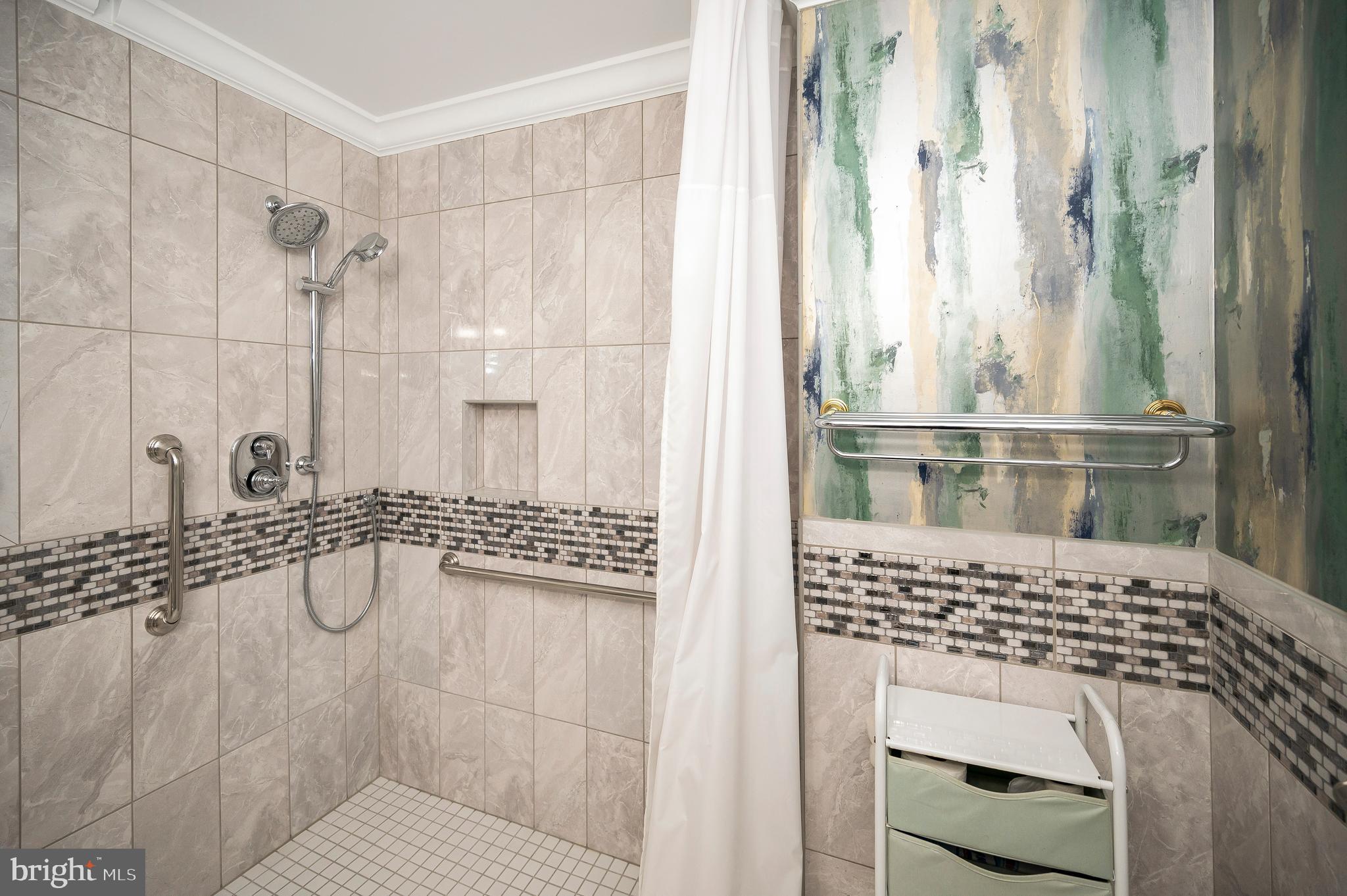 WESTWOOD - Residential