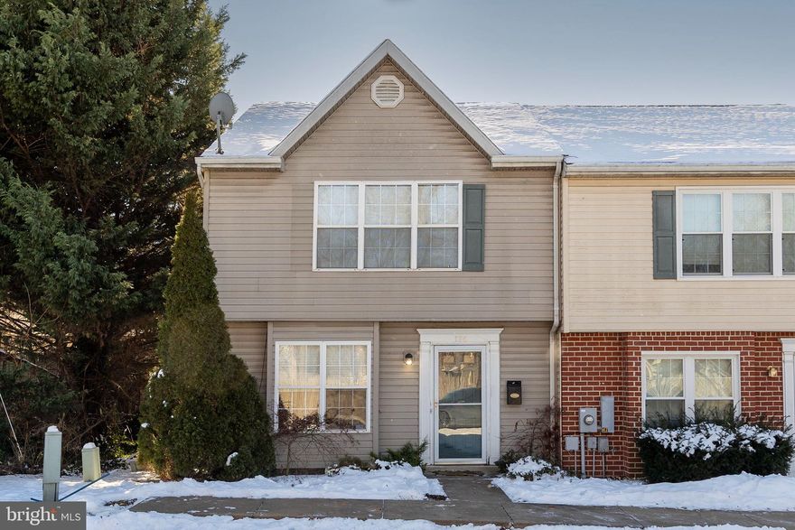 Earn your equity on this end unit townhome in Georgetown Square.  Needing interior fixing and sprucing up, this could be a lovely home for the next project king/queen.  Wall was removed to make room for a theatre room but could easily be put back up.  Spacious with all appliances conveying and washer/dryer.  Quaint rear yard and being sold in As Is condition.