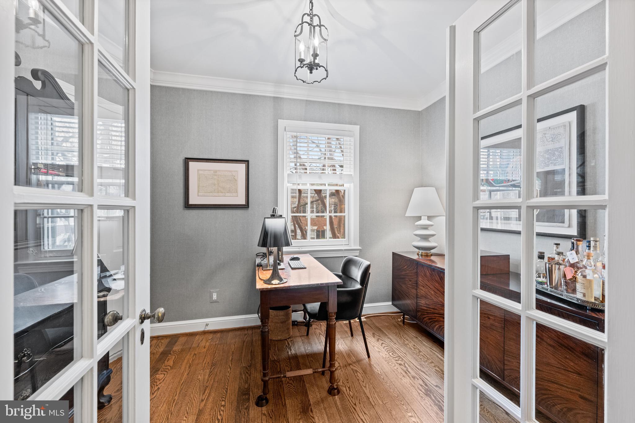 GEORGETOWN - Residential