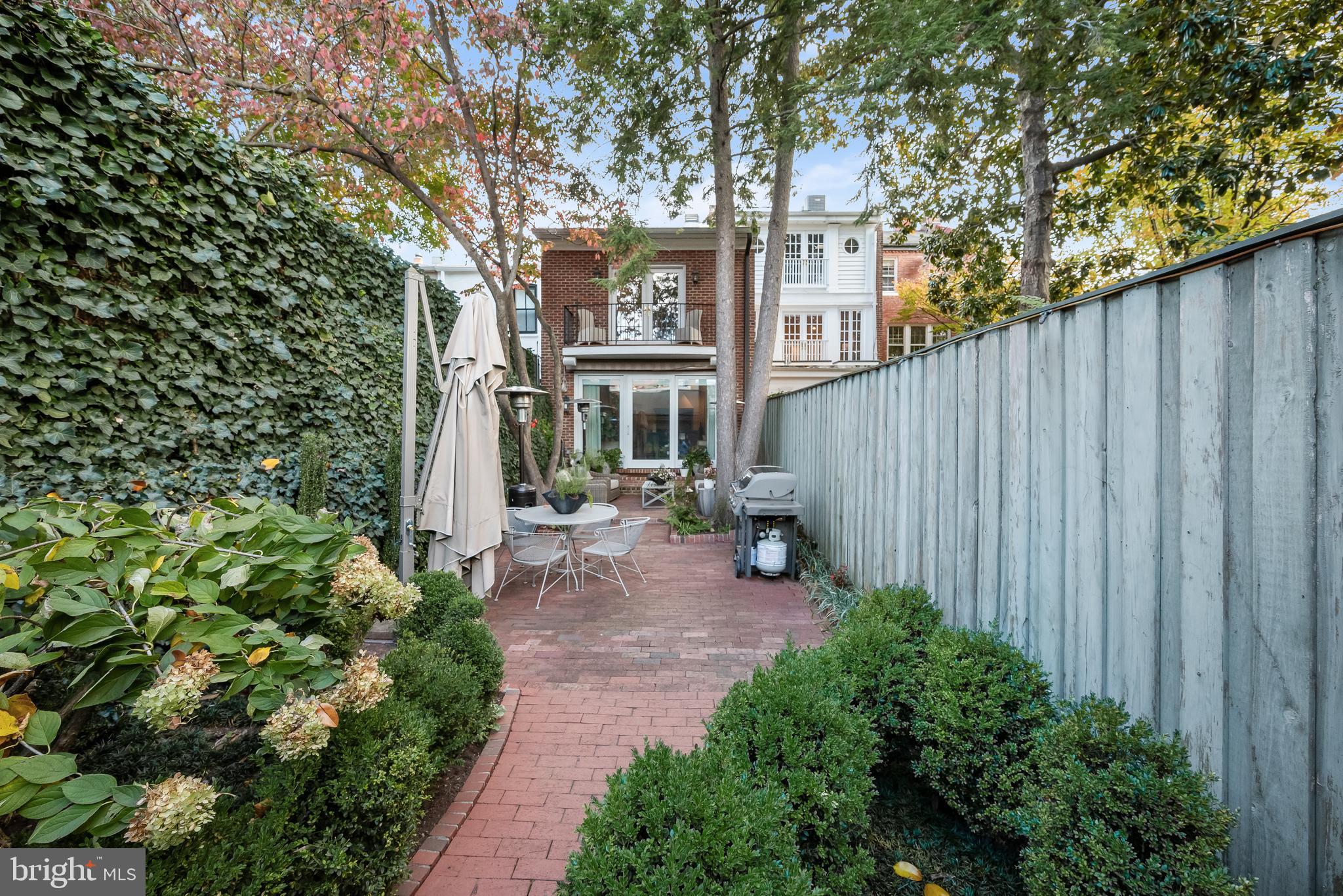 GEORGETOWN - Residential