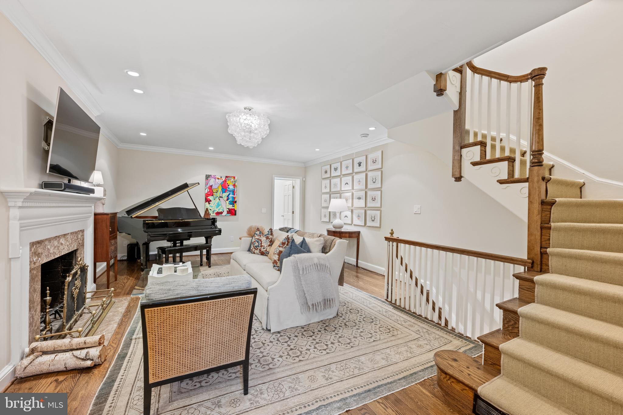 GEORGETOWN - Residential