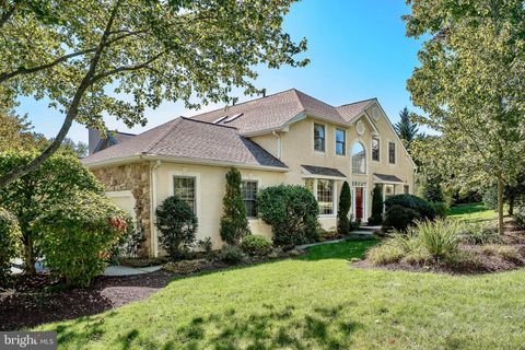 Photo of 191 Stony Point Drive, BERWYN, PA 19312 (MLS # PACT2111268)