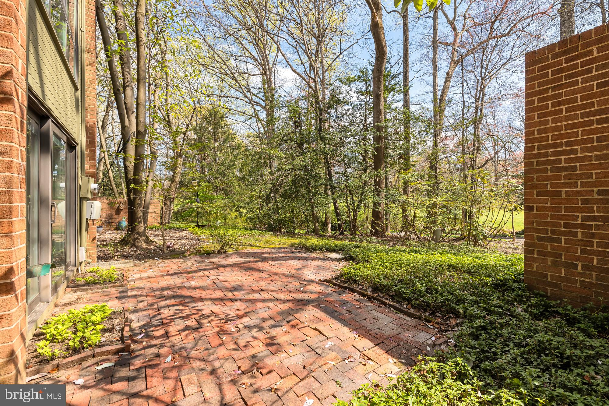 HUNTERS GREEN - Residential