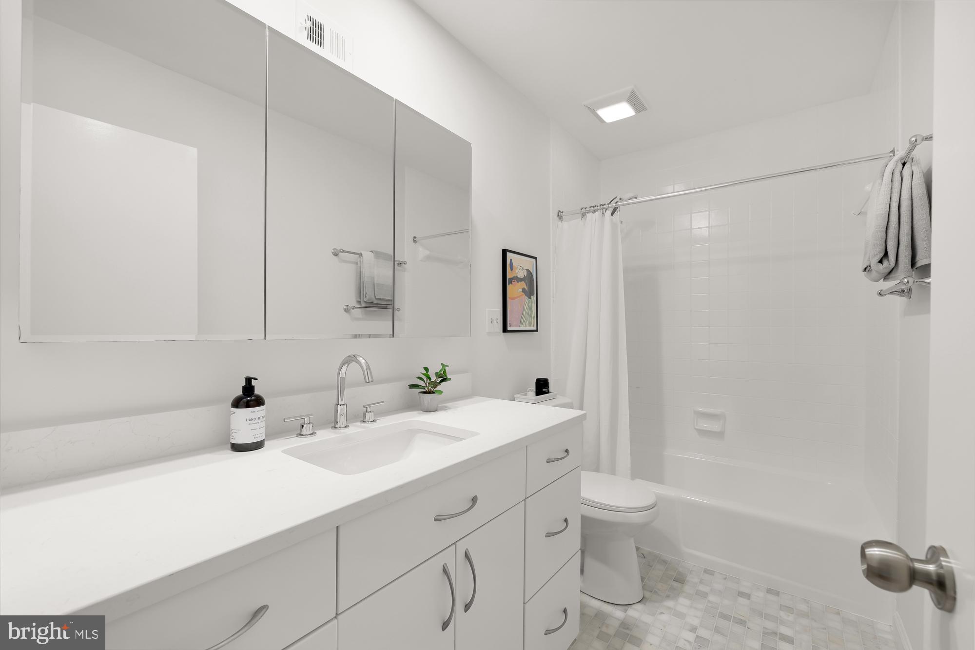 HUNTERS GREEN - Residential