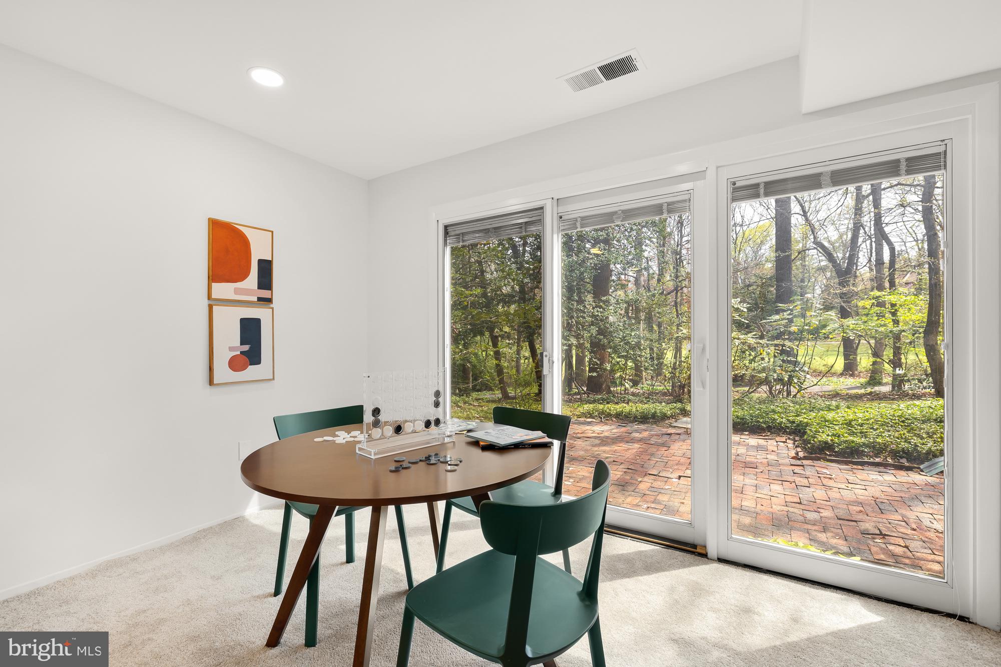 HUNTERS GREEN - Residential