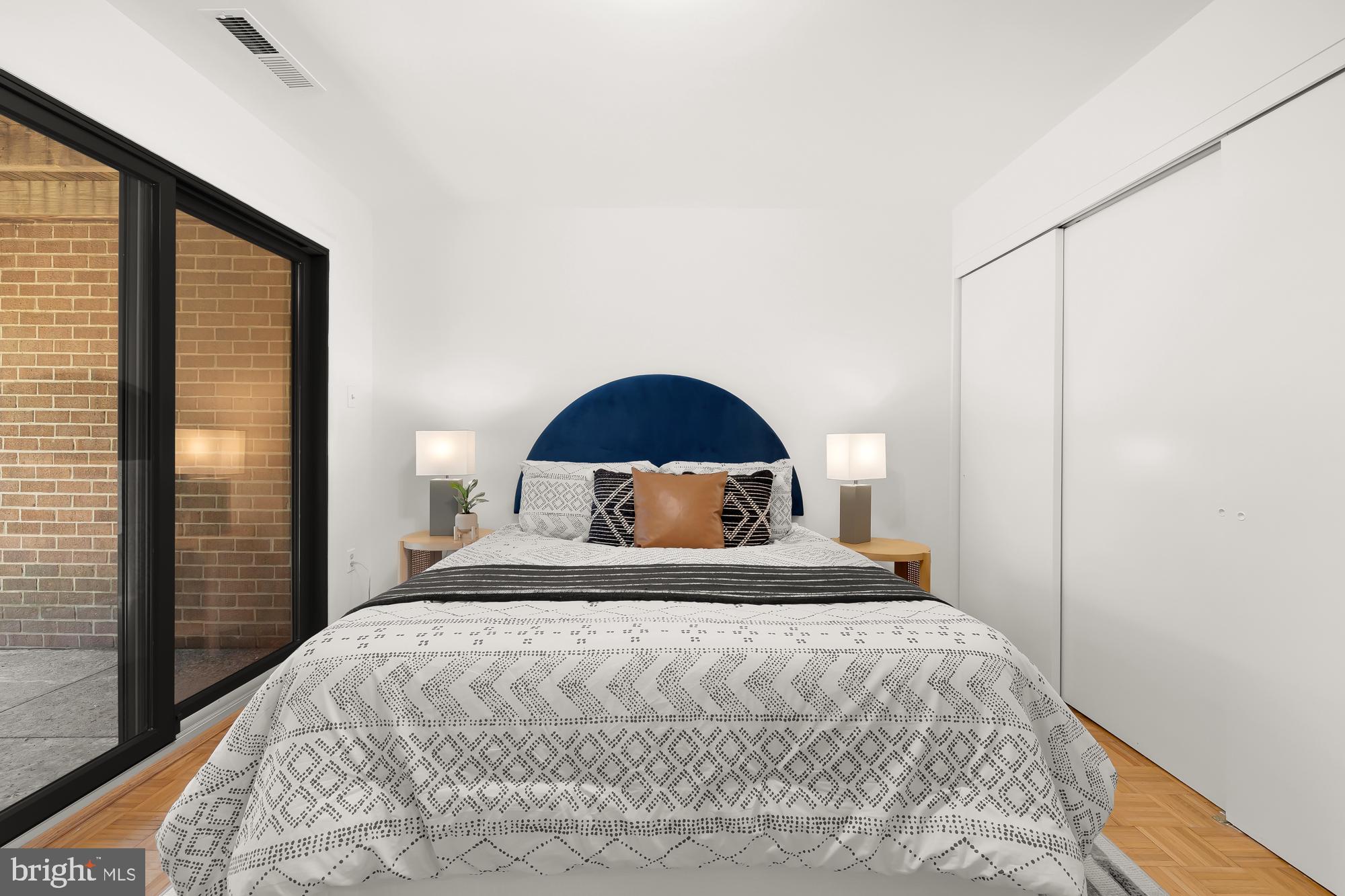 HUNTERS GREEN - Residential