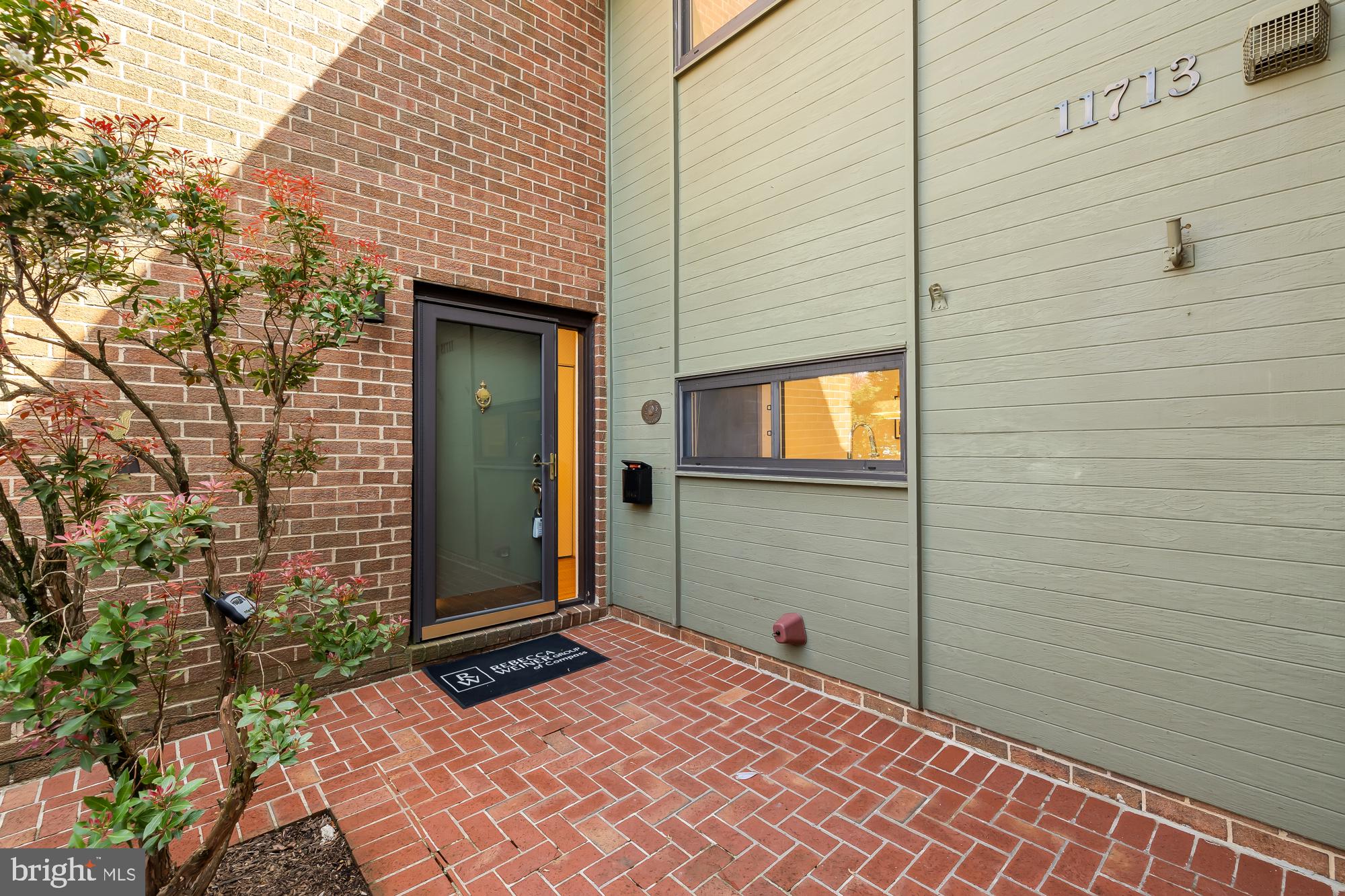 HUNTERS GREEN - Residential