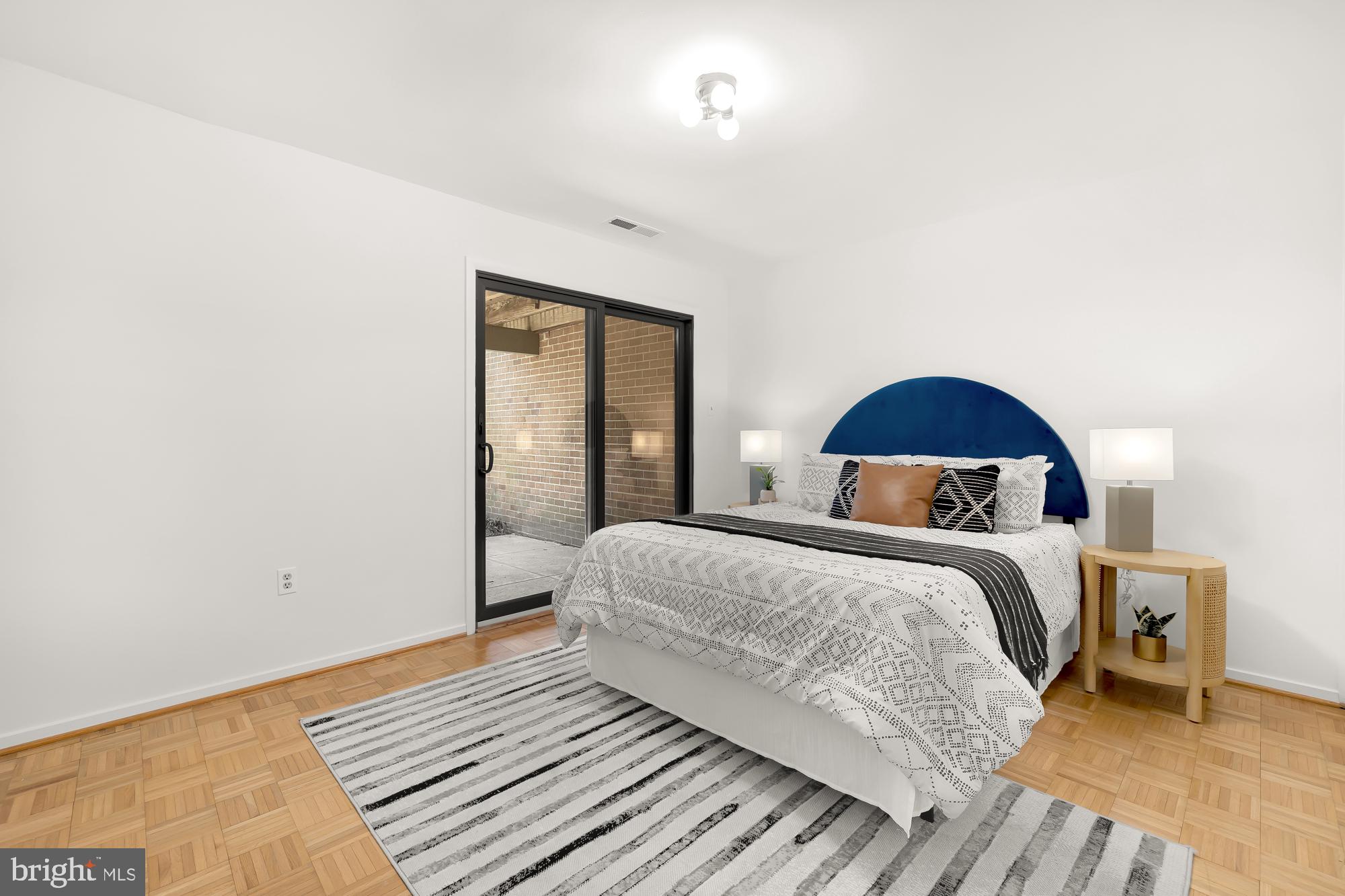 HUNTERS GREEN - Residential