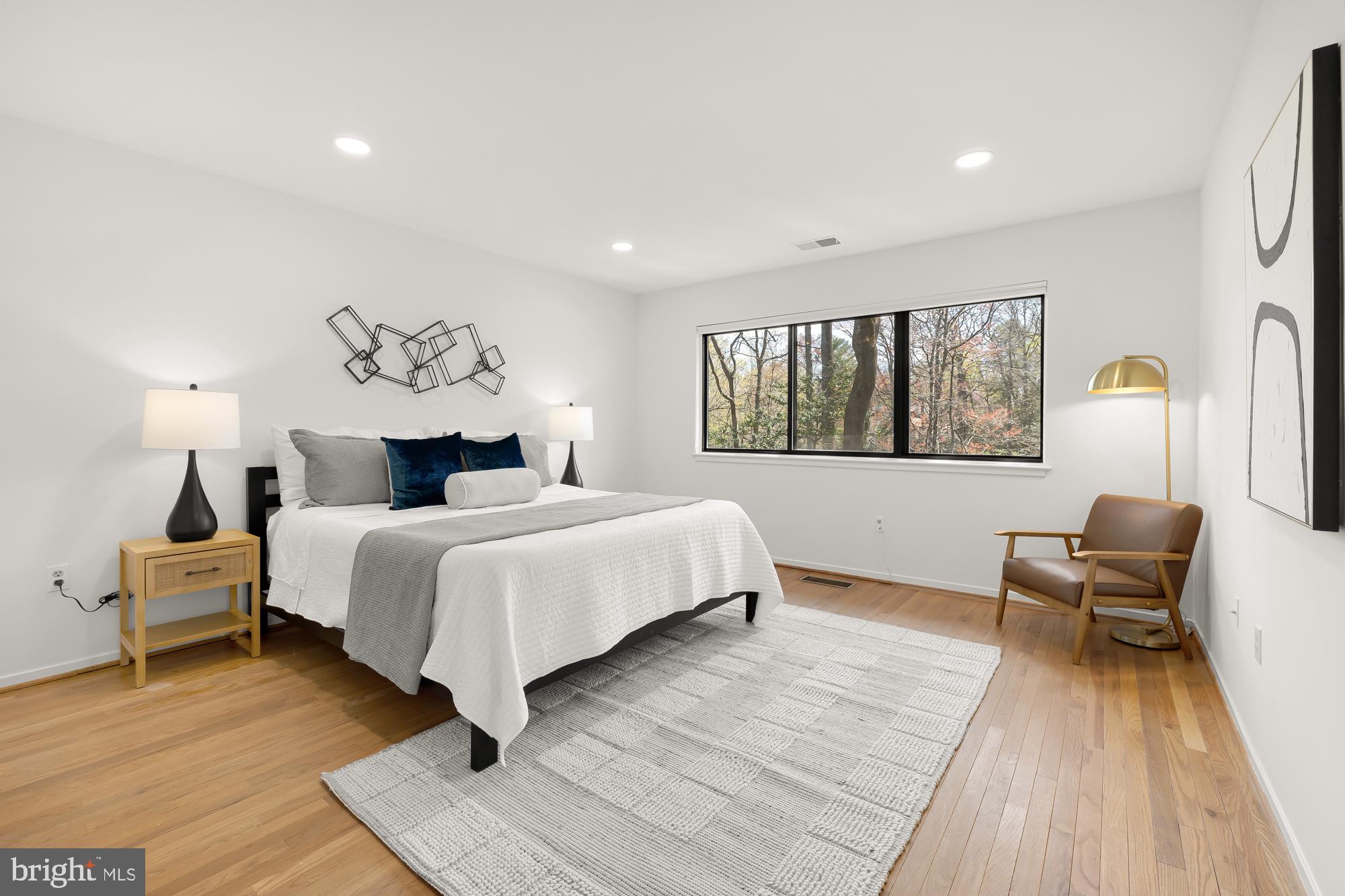 HUNTERS GREEN - Residential