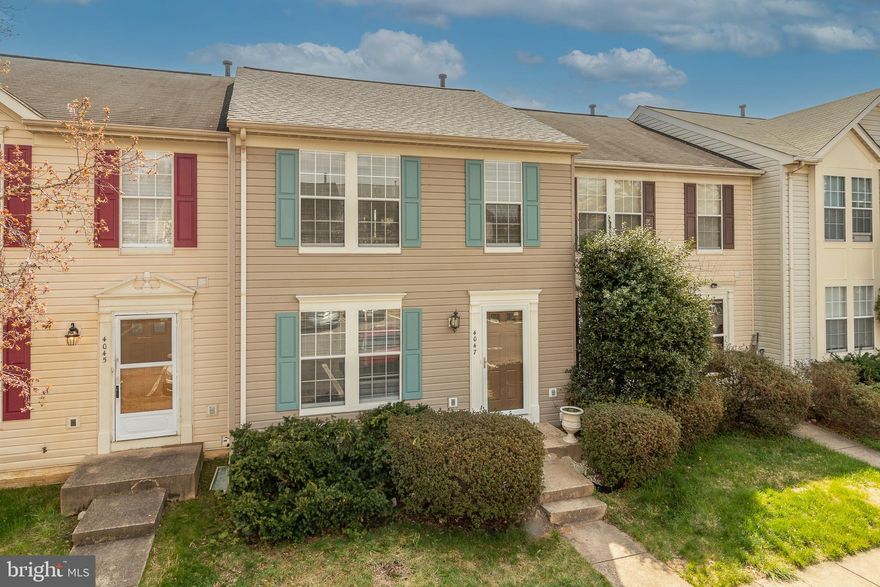 Beautiful three level townhouse with New architectural 30 year shingles installed March 2023 comes with a transferable 5 year labor warranty. New decking installed March 2023. Exterior just painted. Full width two level bump out with expanded Recreation Rm with a Fireplace and Main level family room. Two assigned parking spaces right in front of the townhouse. Granite countertops, Kitchen Island, Gas Logs,  Gas HWH and furnace, wood flooring, ceramic tile flooring. Close to Quantico main gate, shopping, and Forest Park HS.