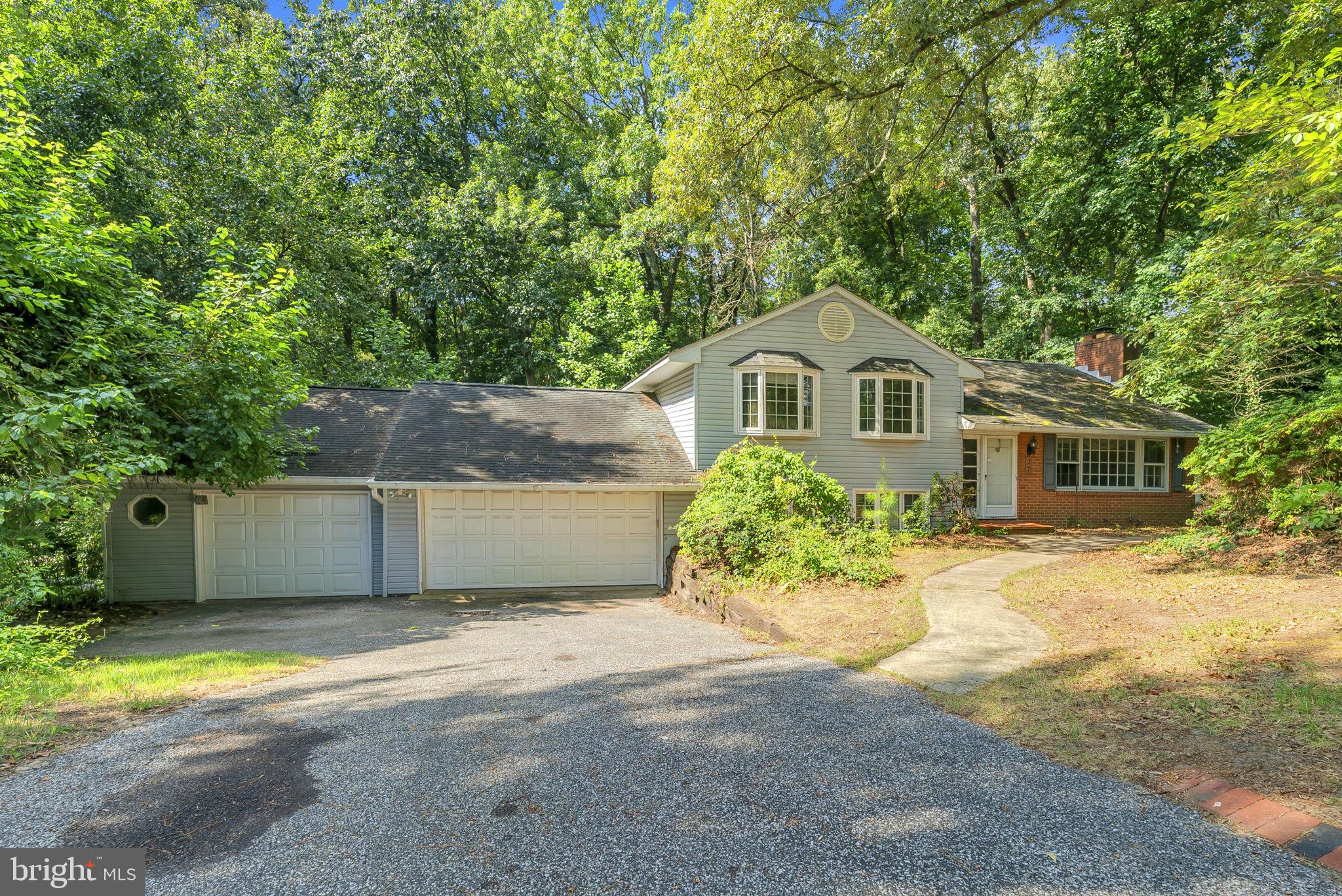 Fixer-Upper in Desirable Chartwell!
Rare opportunity in Chartwell on the Severn! This 4 BR, 3 BA home with a 3-car garage and finished basement sits on a generous lot, offering endless renovation potential. Bring your vision to life in a community known for top-rated Severna Park schools, Chartwell Golf & Country Club, Kinder Farm Park, and easy access to shopping and commuter routes. Solid bones, prime location — your dream home starts here! HOME SOLD AS IS - seller will not make any repairs.