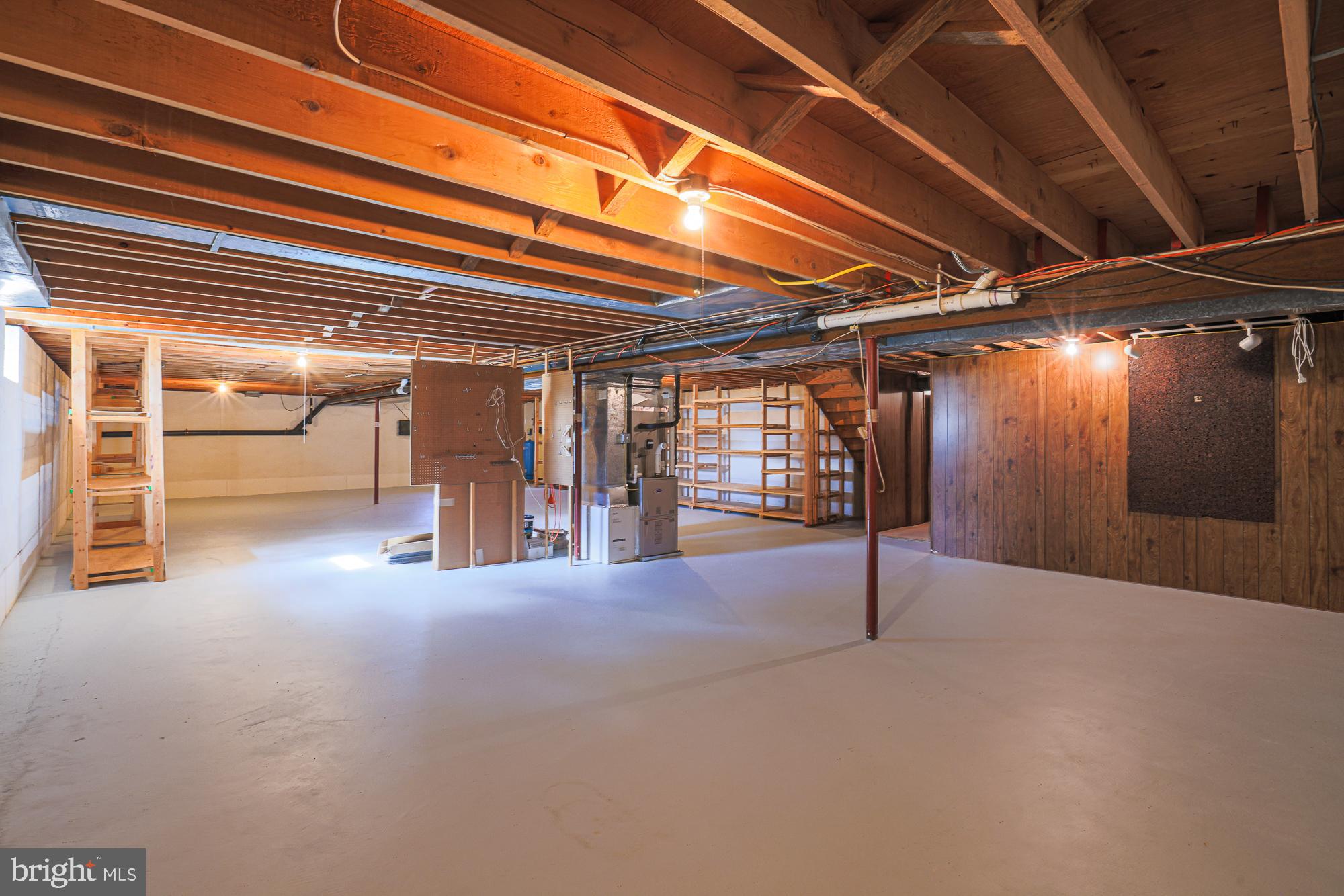 MANOR RIDGE - Residential