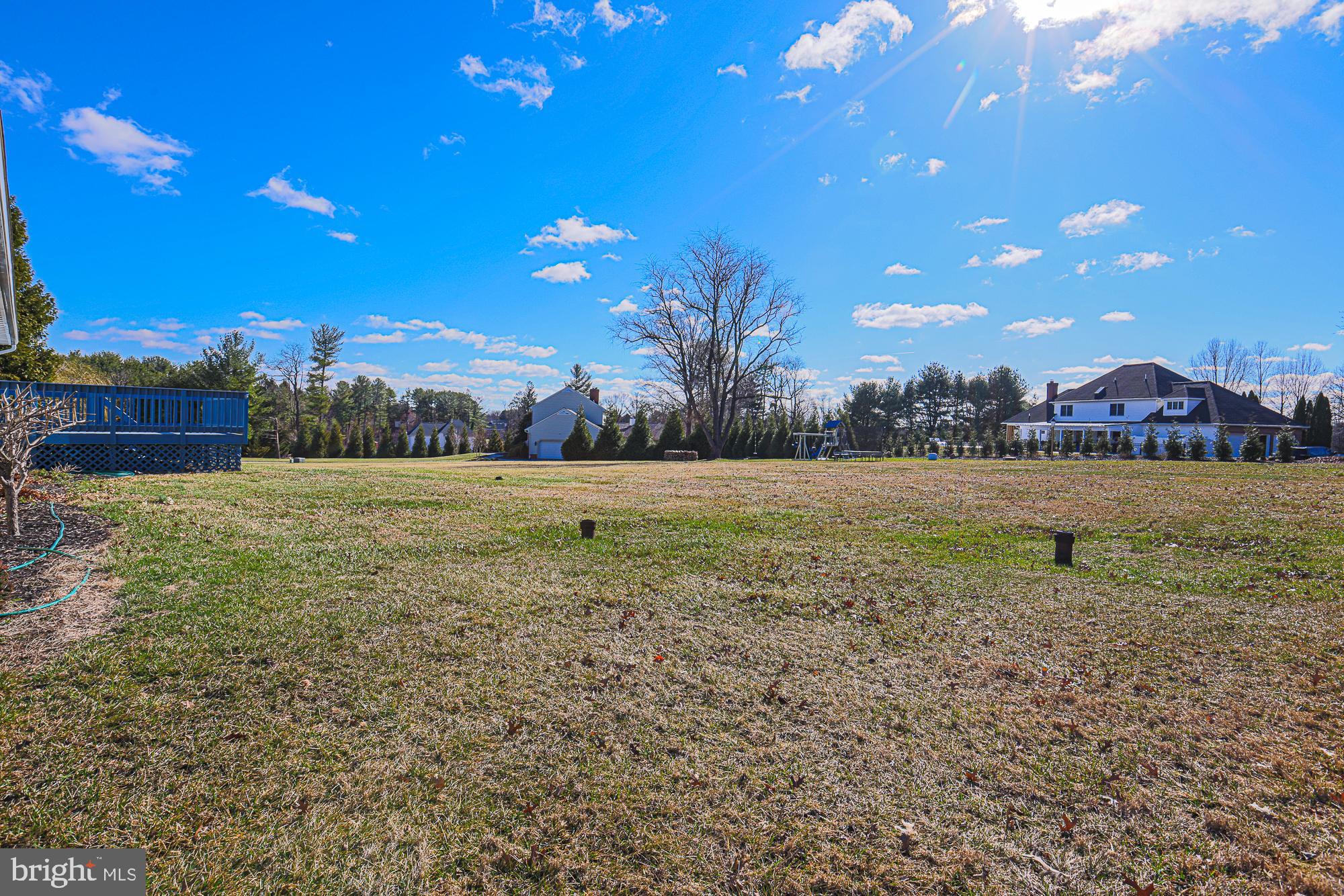 MANOR RIDGE - Residential