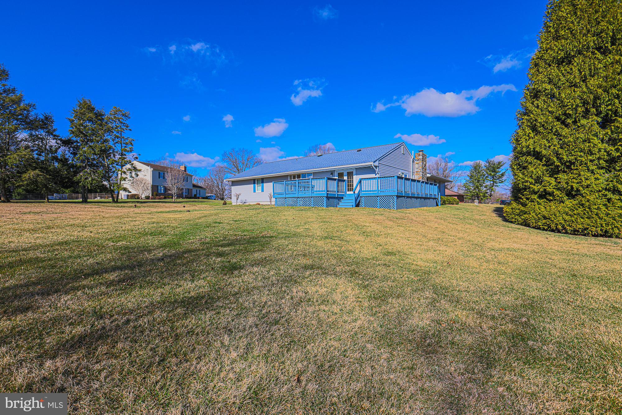 MANOR RIDGE - Residential