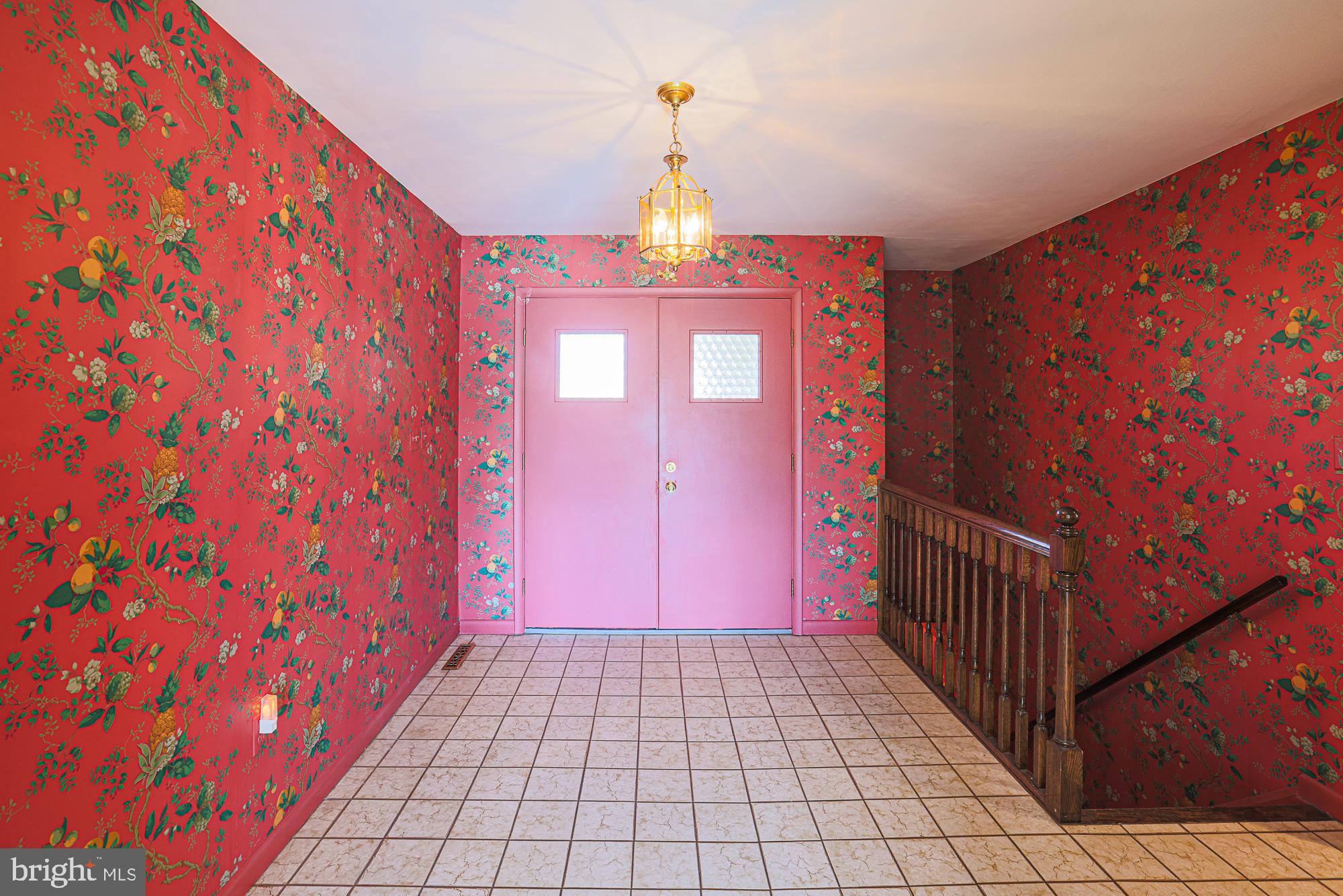 MANOR RIDGE - Residential