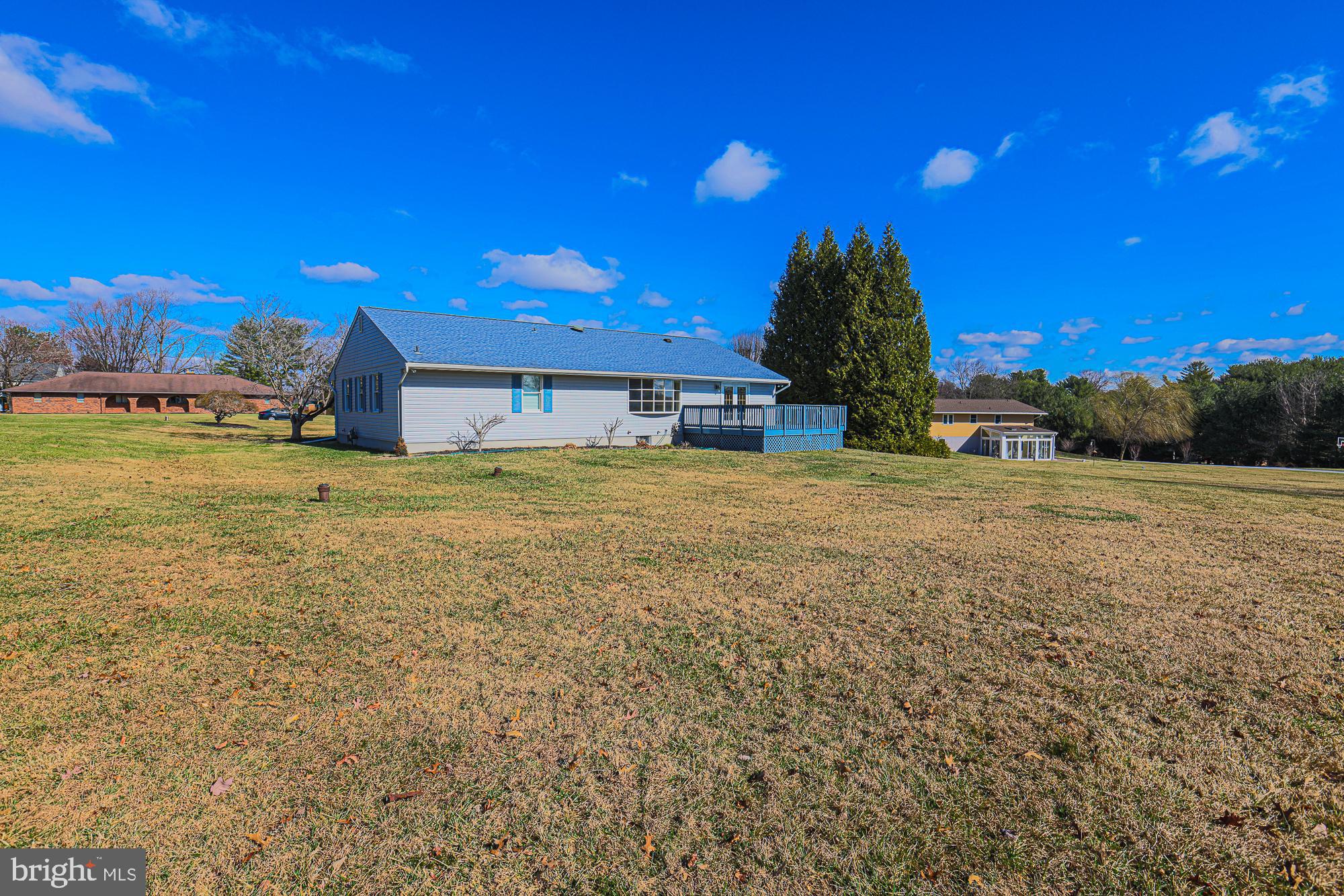 MANOR RIDGE - Residential