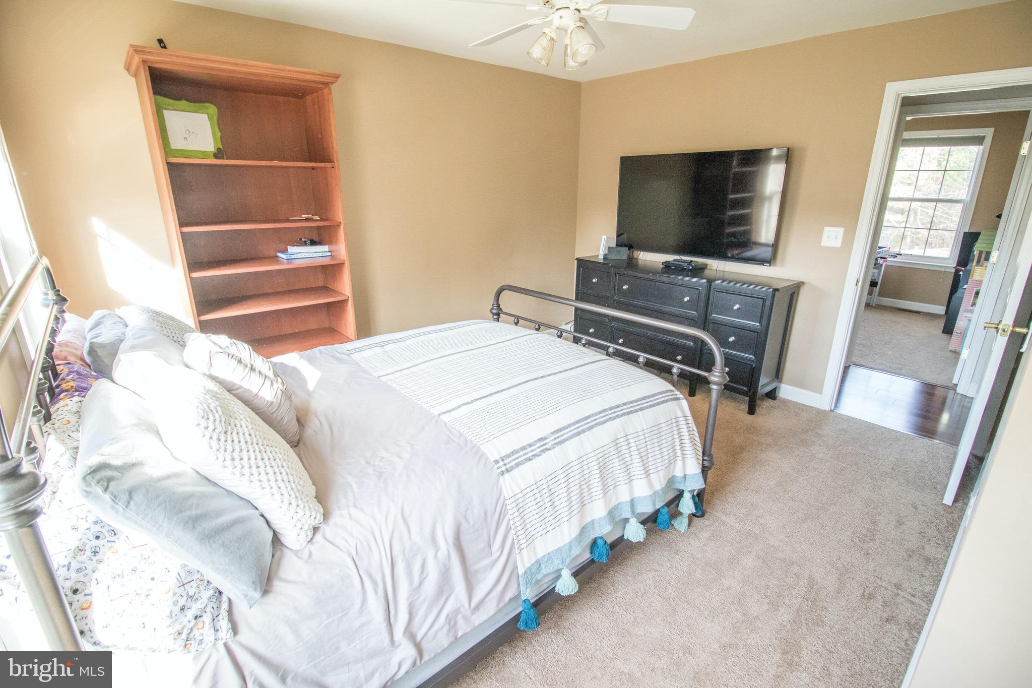 MARINERS COVE - Residential