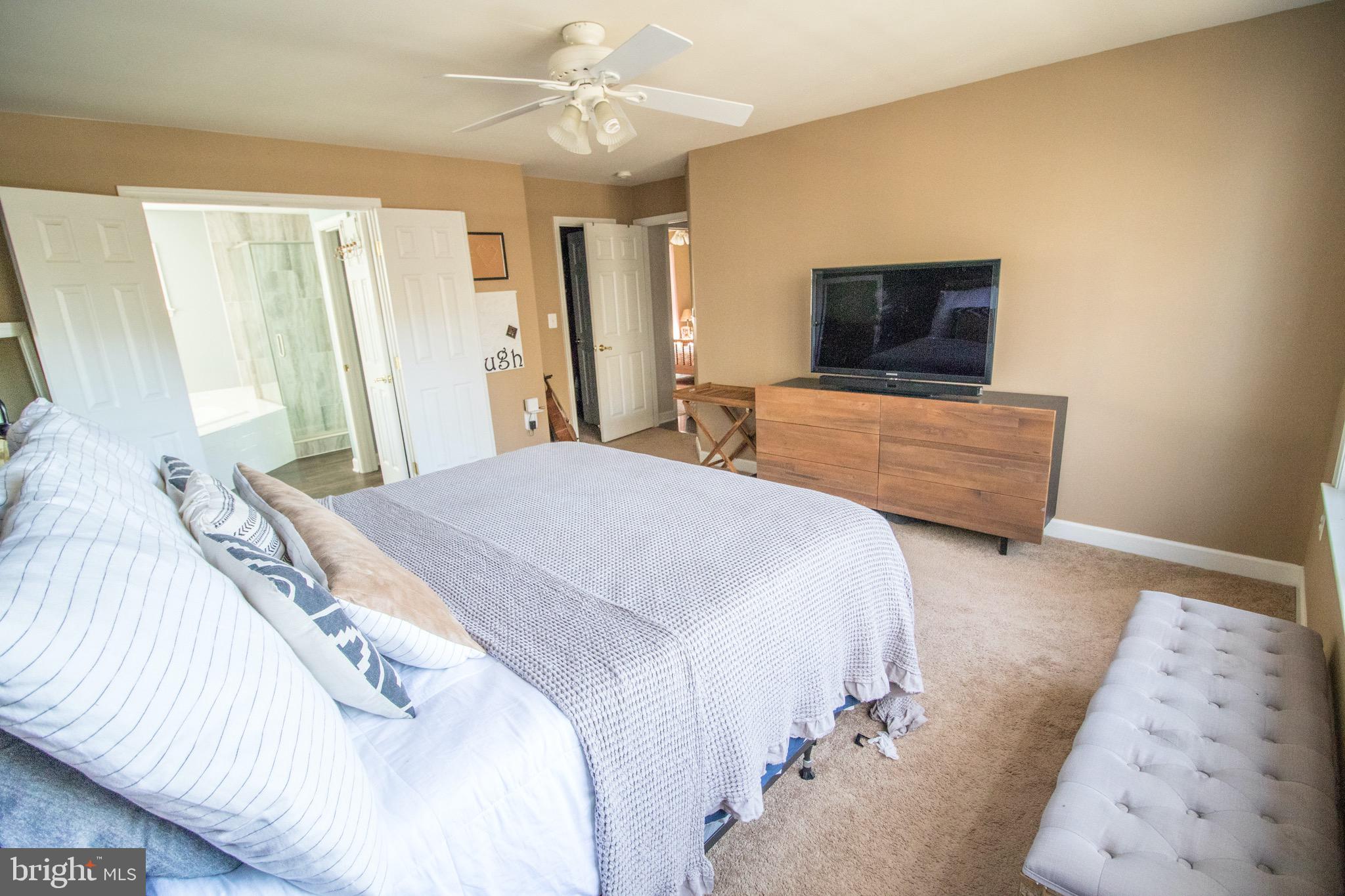 MARINERS COVE - Residential