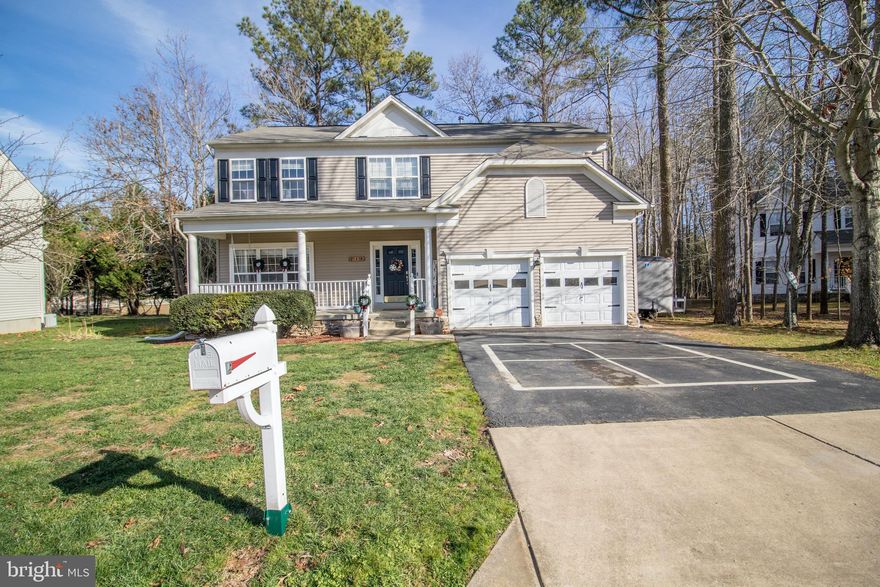 This beautiful five bed 2.5 bath home is a must see.  Located the in the quiet neighborhood of Mariner's Cove featuring community beach access this home is just minuted from the base.     Enter  from the relaxing front porch to the spacious foyer with laminate floors.  To the left you will find the a great home office and spacious formal dining room.  Continue into the luxurious kitchen great with bar seating area so you can enjoy a great conversation while not being and each other's way. The family room features a custom fireplace and tons of space for cozying up to watch tv, play games, or just spending time with each other.   Also on this level you will find access to the private back deck and fenced in back yard.    Upstairs this home features four nicely sized bedrooms.  Enjoy the view from the owner's suite of the back yard.  The rear of the home faces east, you will have some amazing sunrises.  The owner's bathroom boasts a double vanity, water closet, separate shower and soaking tub, and a oversized walk-in closet.  The additional bedrooms are amplily sized to fit queen sized beds.  The hall bath has the laundry facilities, updated flooring, and a shower/bath combo.