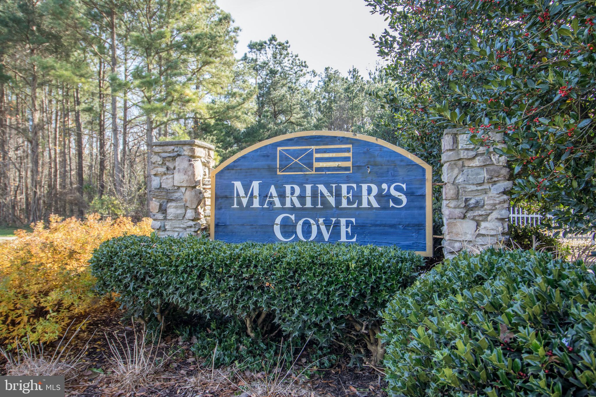MARINERS COVE - Residential