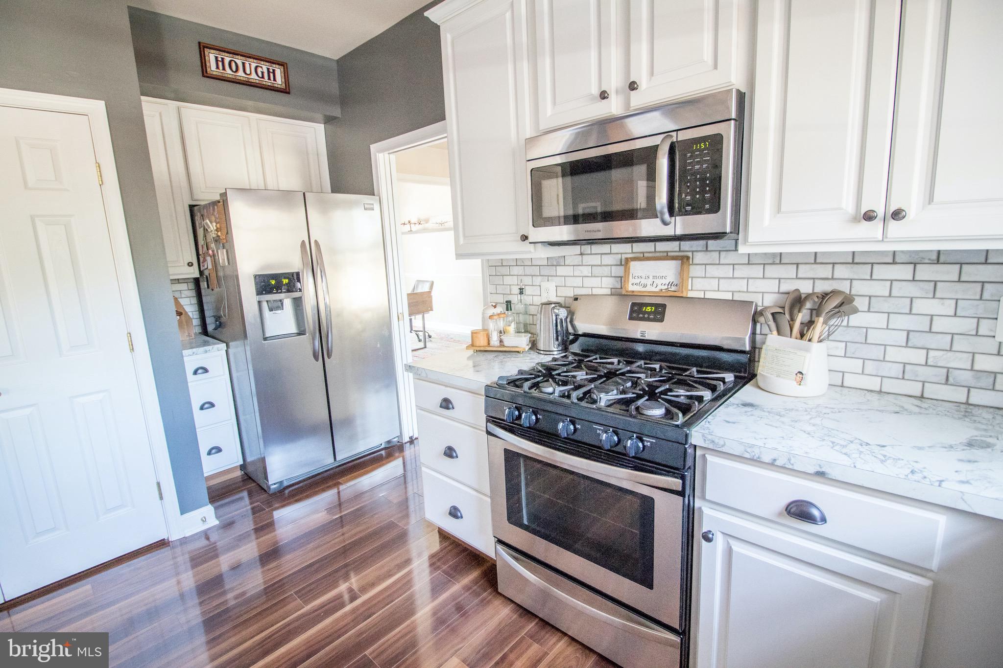 MARINERS COVE - Residential