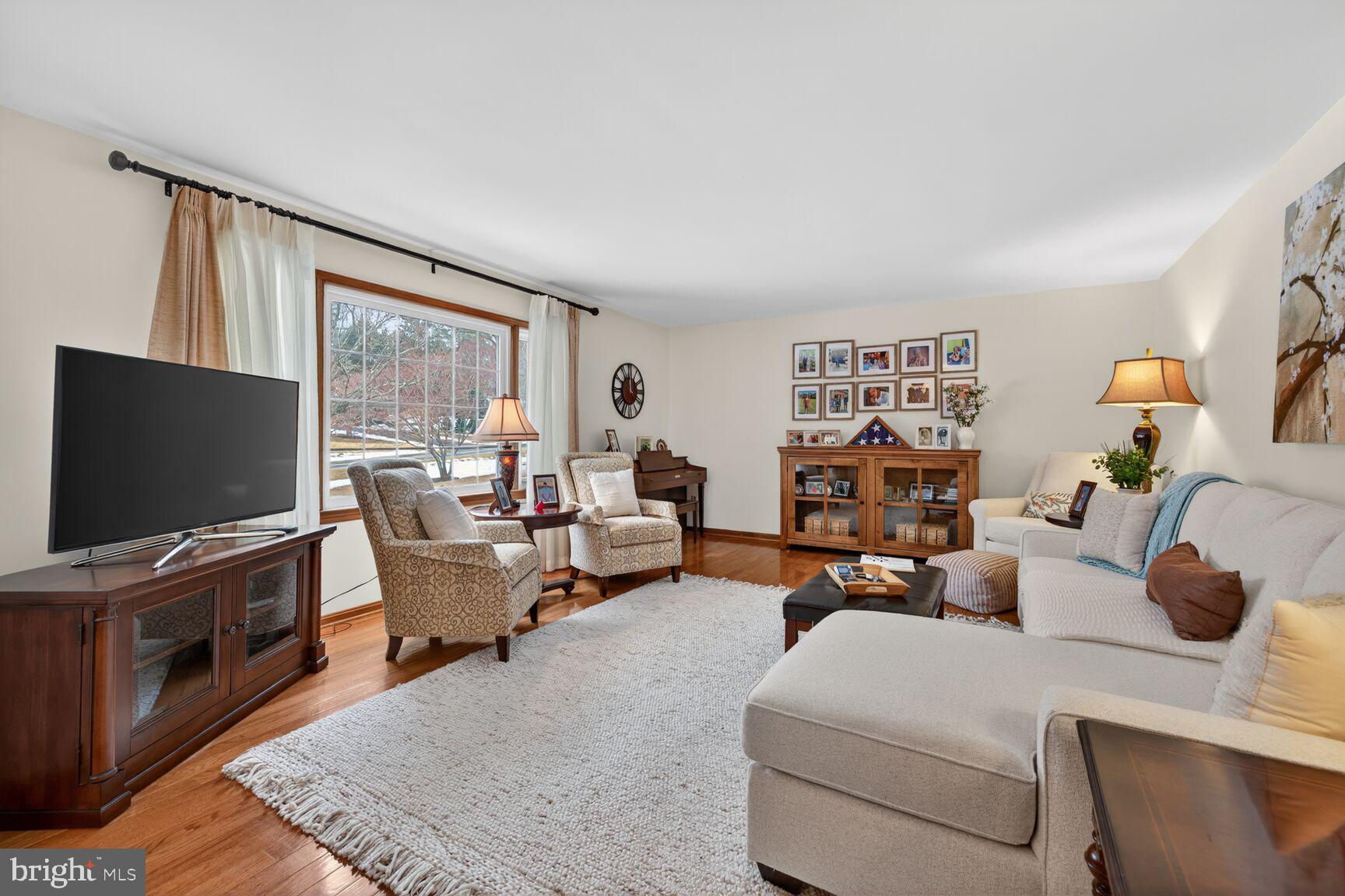 UPPER SENECA CREST - Residential