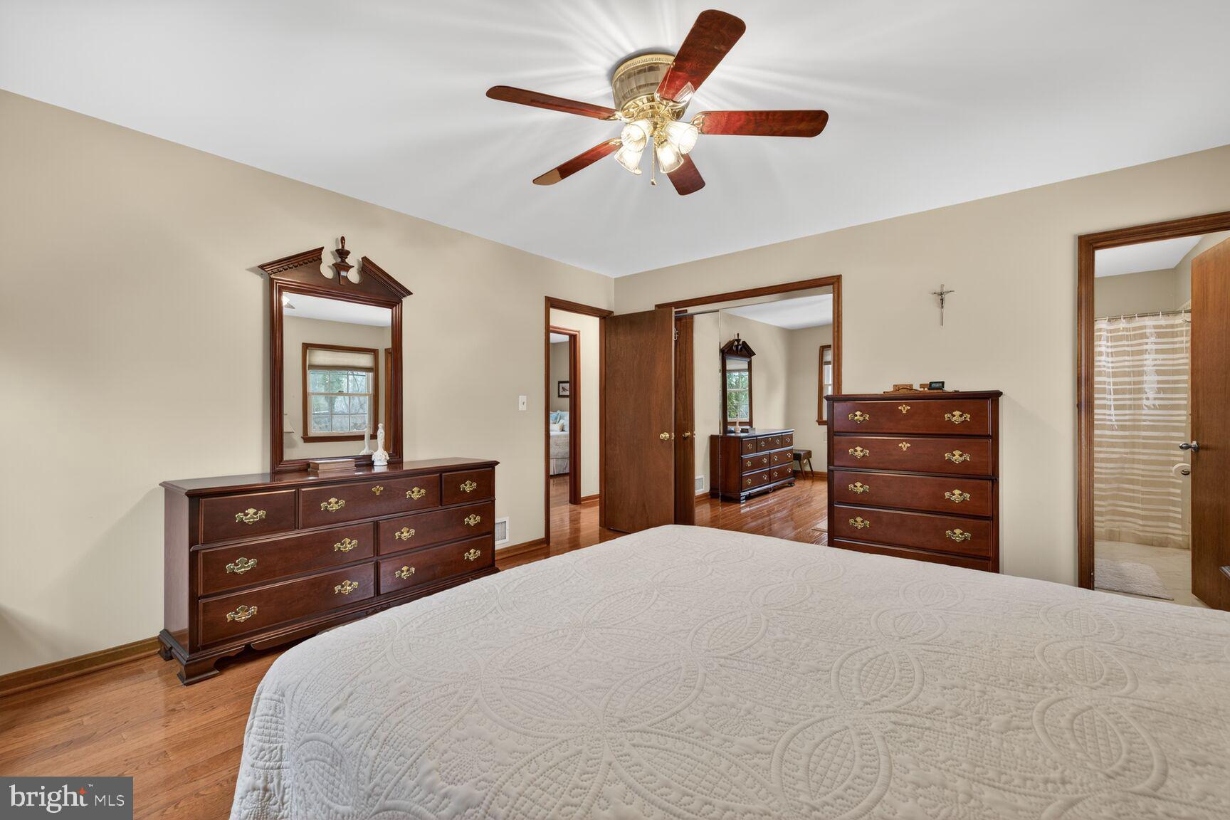 UPPER SENECA CREST - Residential