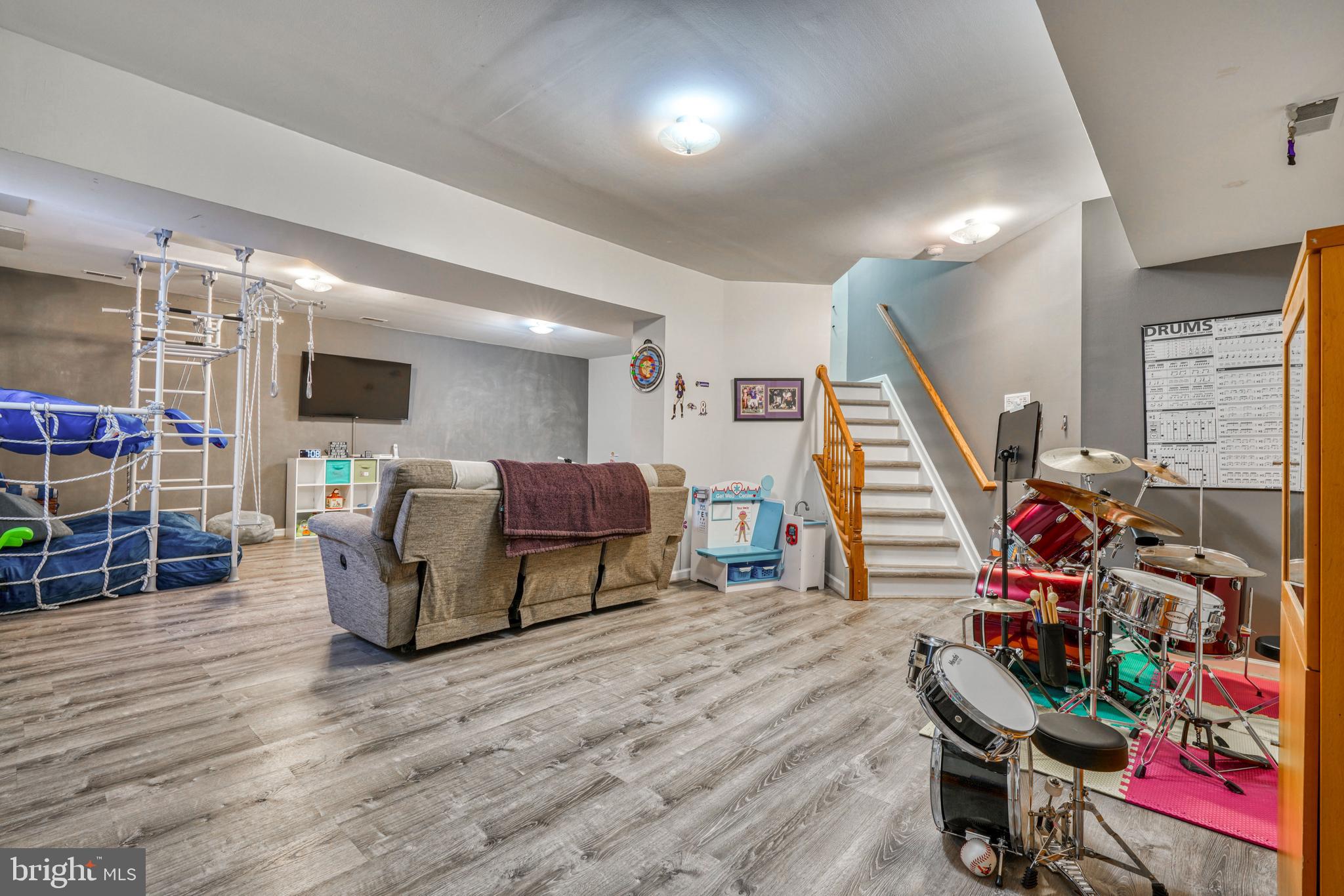 DANIELS PURCHASE - Residential