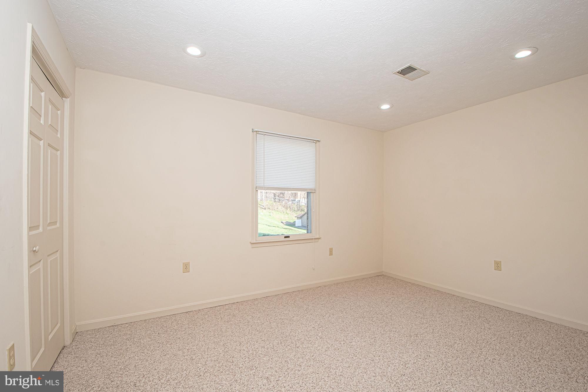 AY VIEW ESTATES - Residential