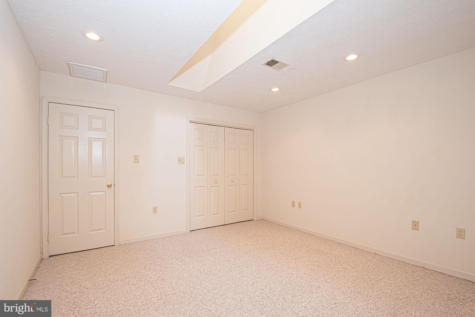 AY VIEW ESTATES - Residential