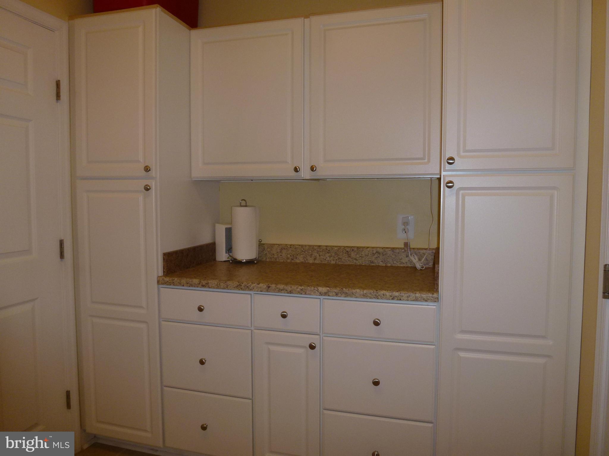 VIRGINIA HERITAGE AT LEE'S PARK - Residential