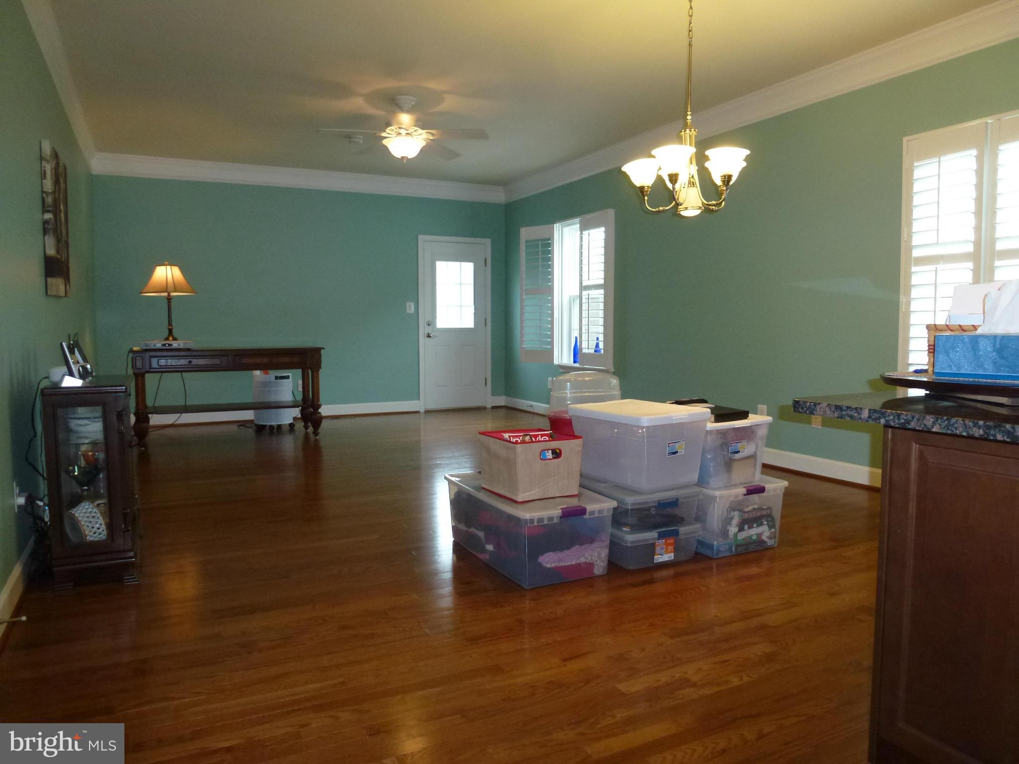 VIRGINIA HERITAGE AT LEE'S PARK - Residential