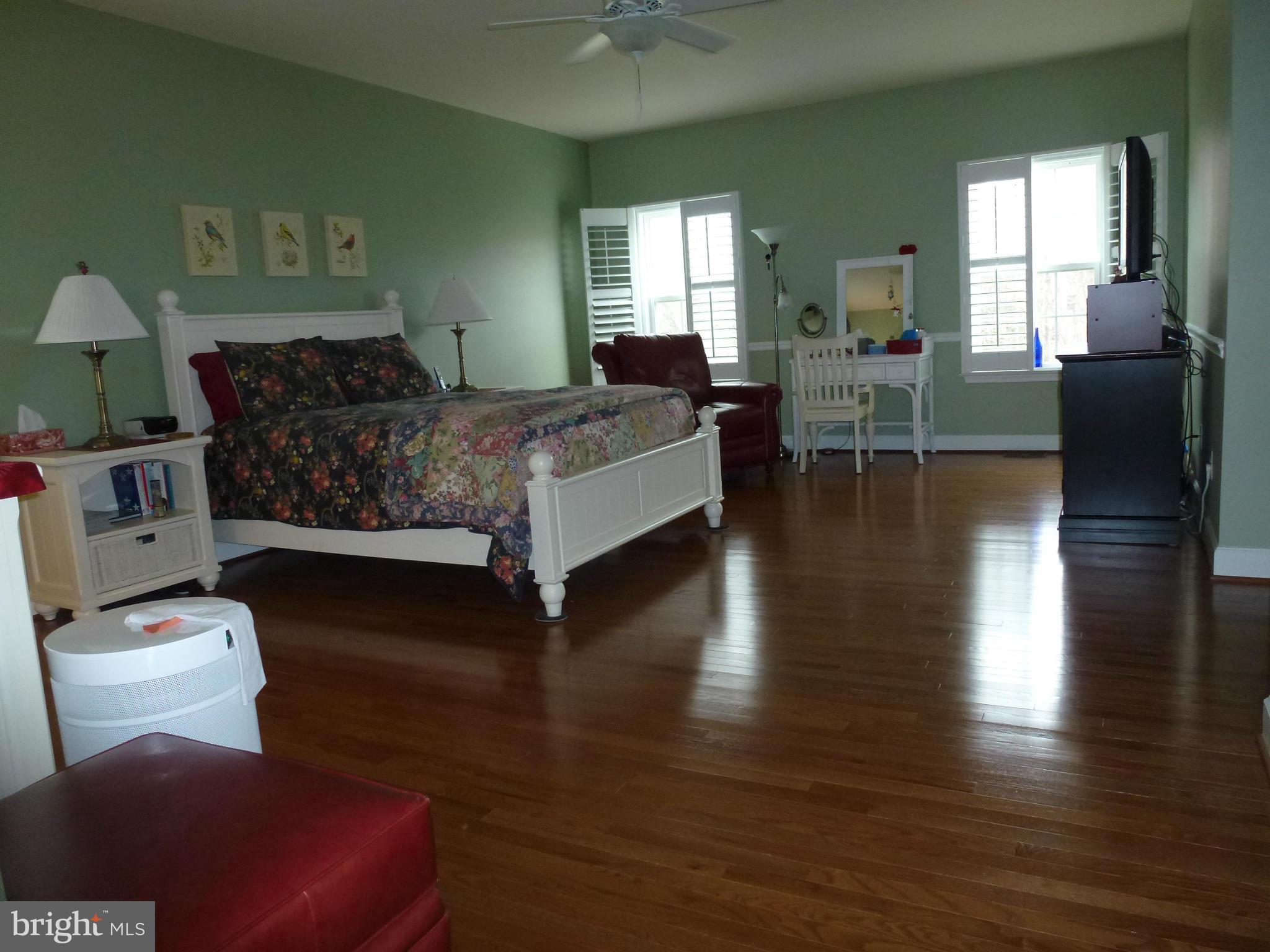 VIRGINIA HERITAGE AT LEE'S PARK - Residential