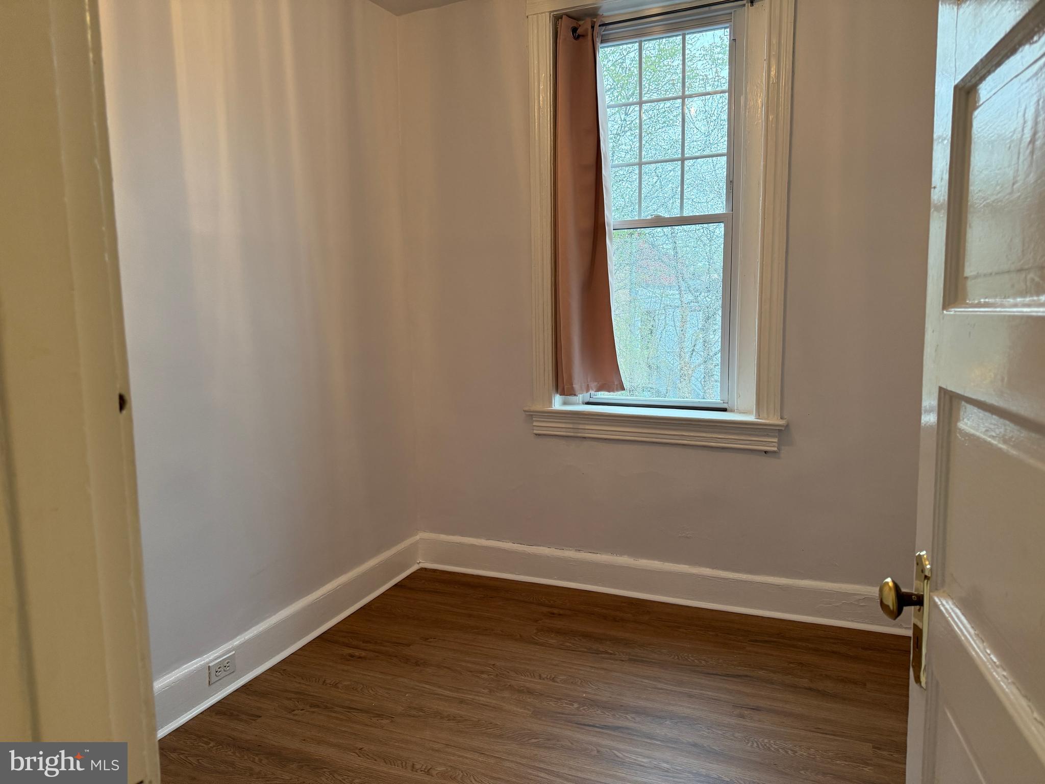 OLD TOWN - Residential Lease