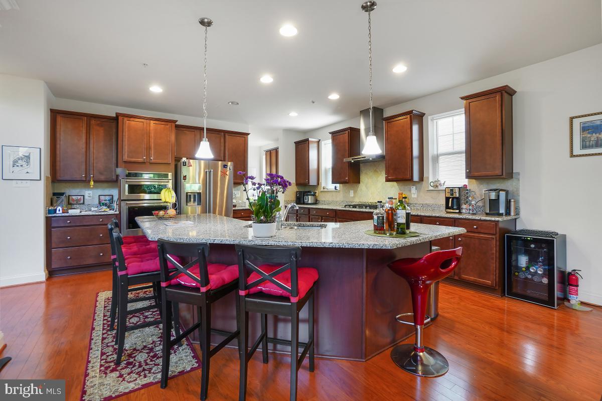 CENTENNIAL OVERLOOK - Residential Lease