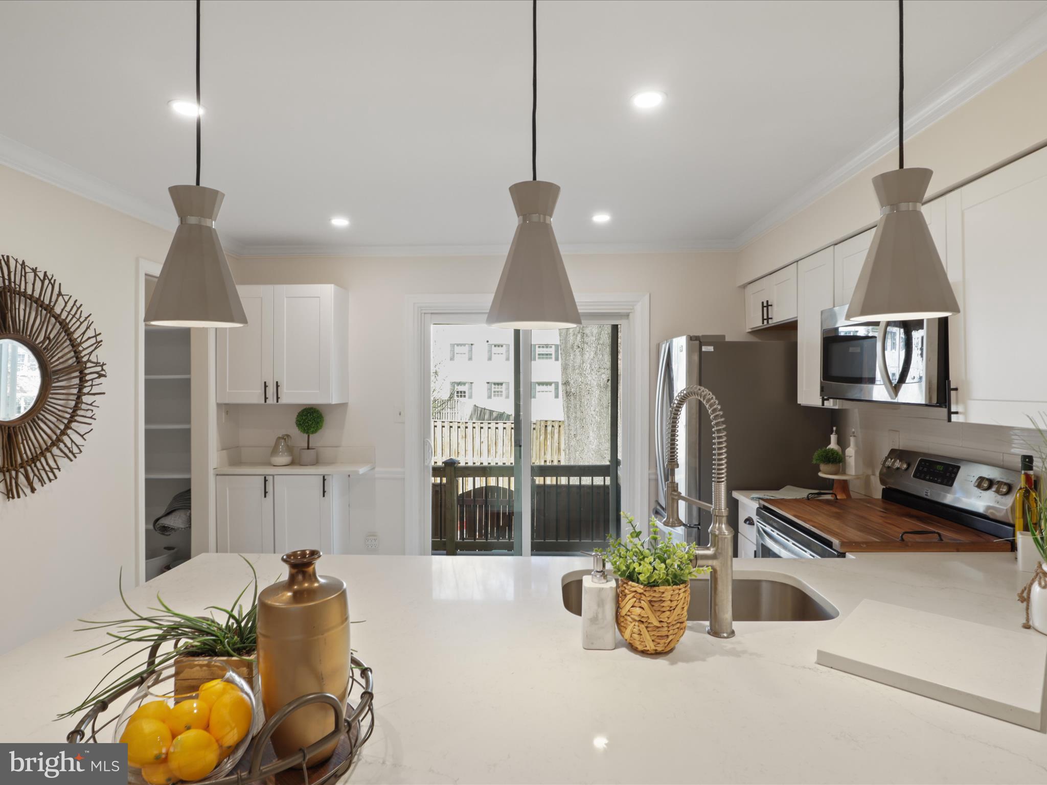 BRIGHTON SQUARE - Residential