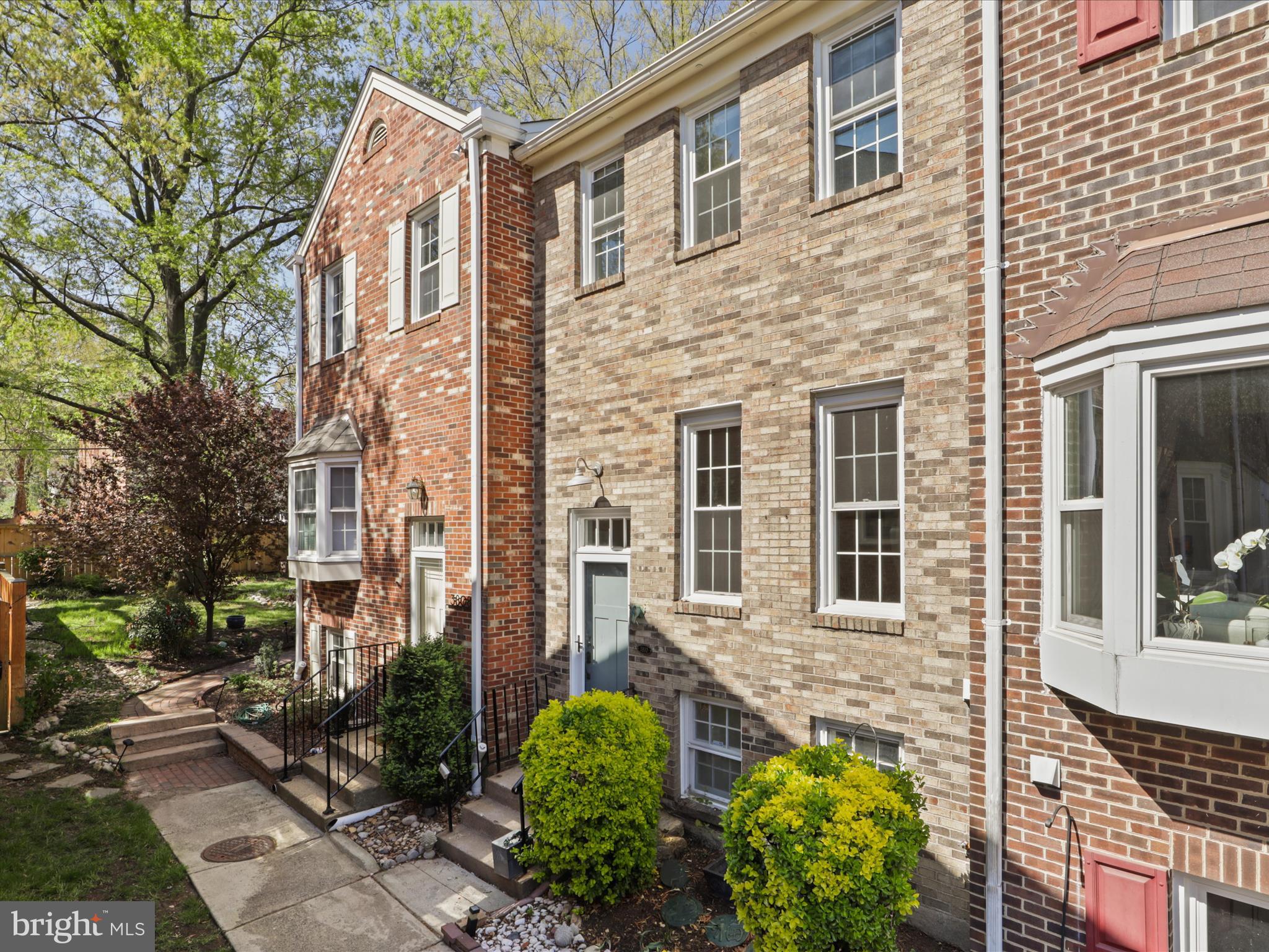 BRIGHTON SQUARE - Residential