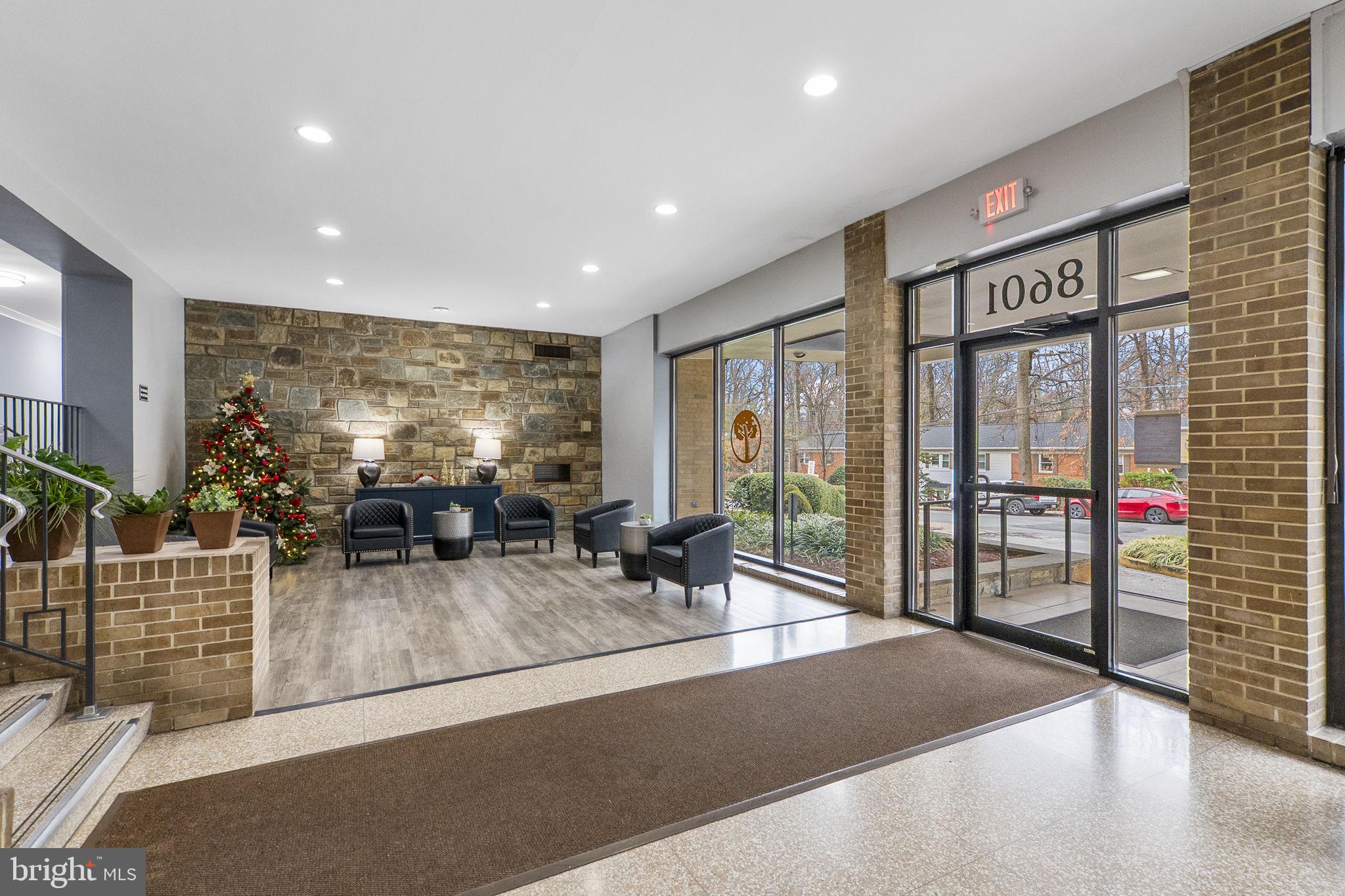 PARK BRADFORD - Residential