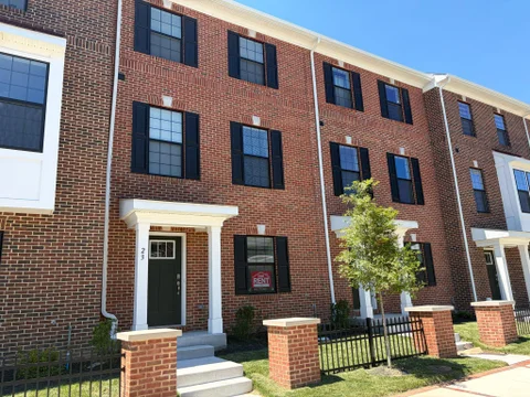 MLS: NJCD2116458