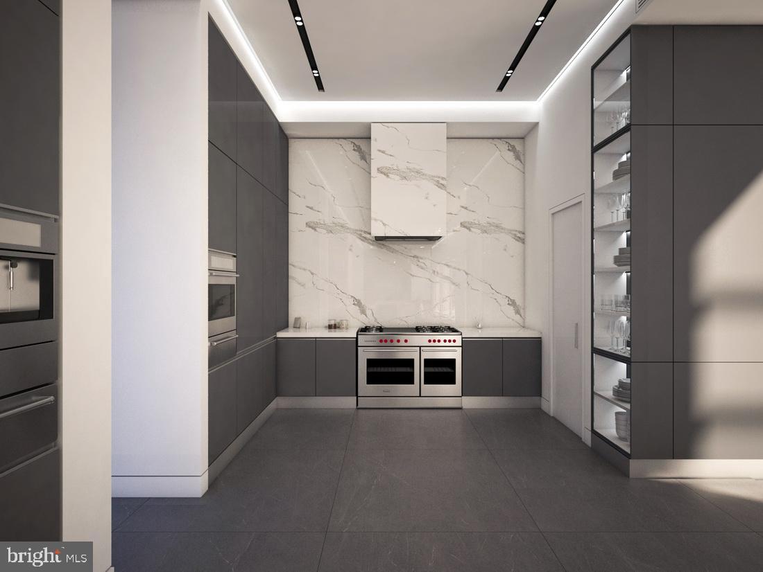 LANGLEY OAKS - Residential