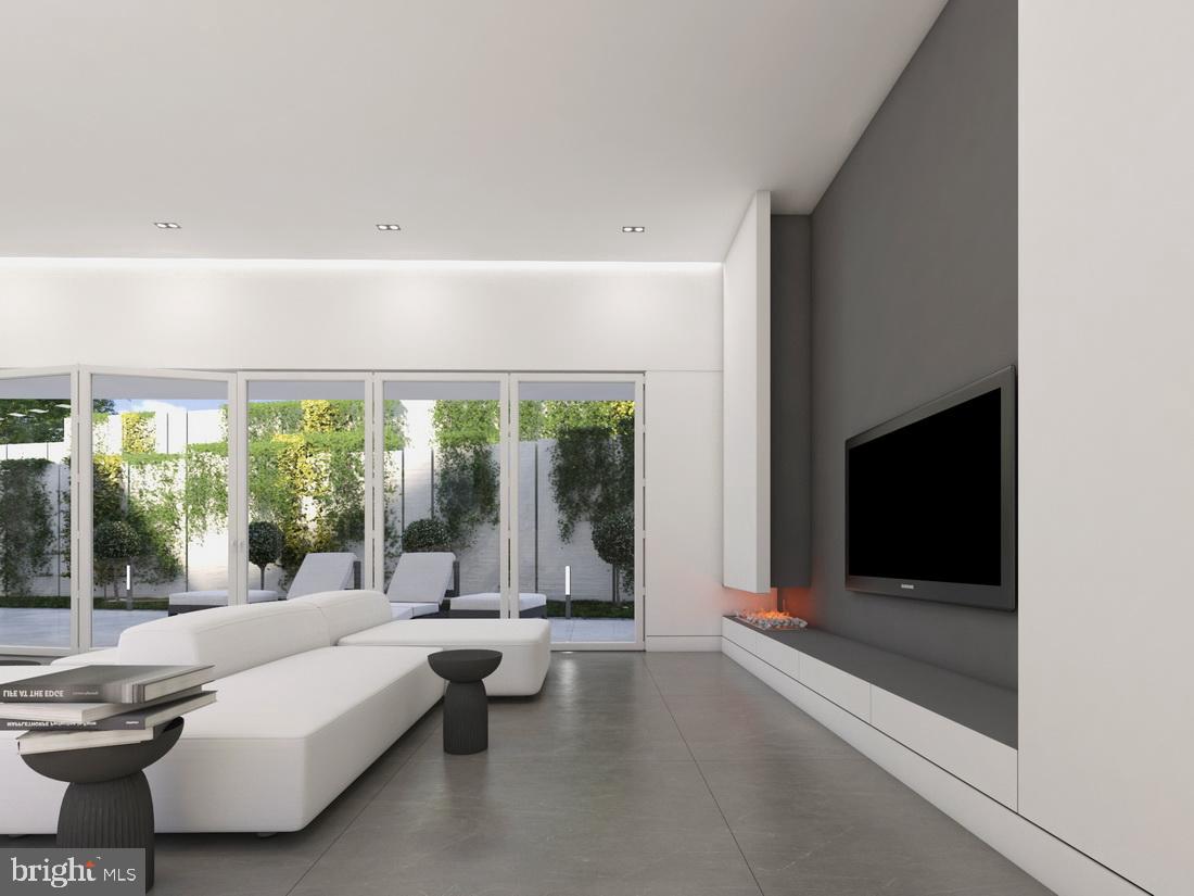 LANGLEY OAKS - Residential