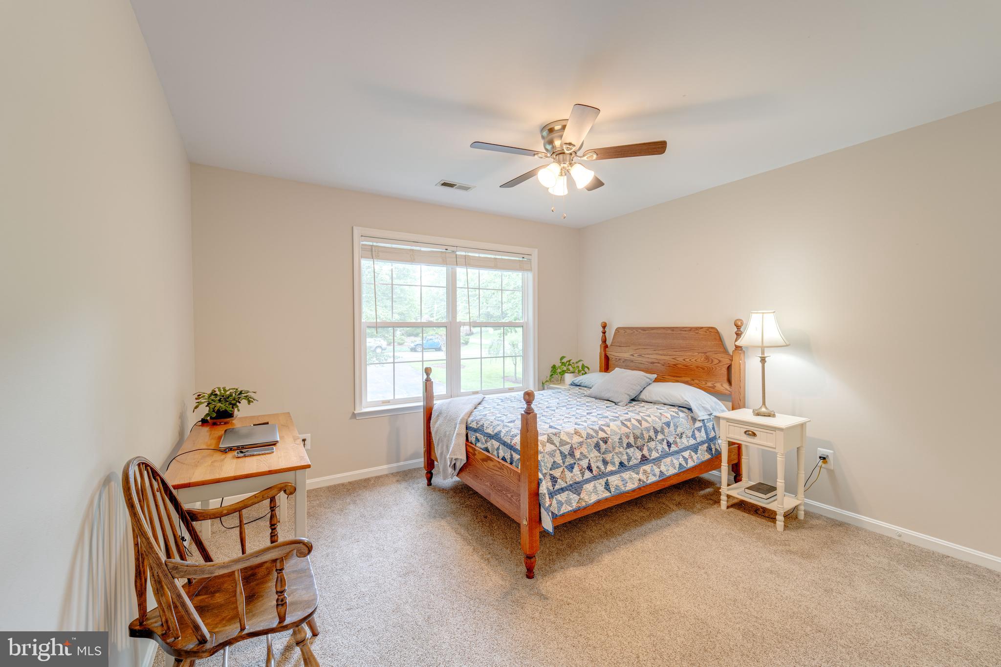 FOX DEN ESTATES - Residential