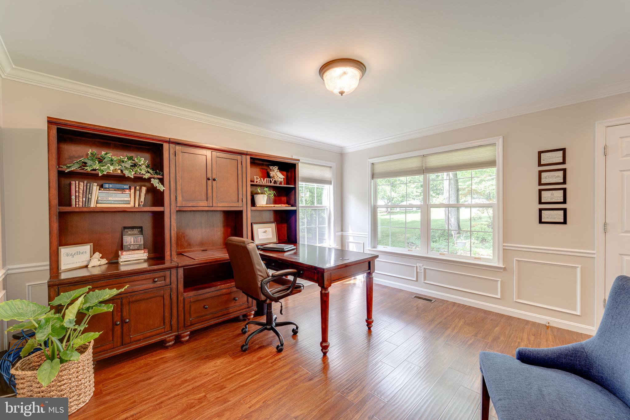 FOX DEN ESTATES - Residential