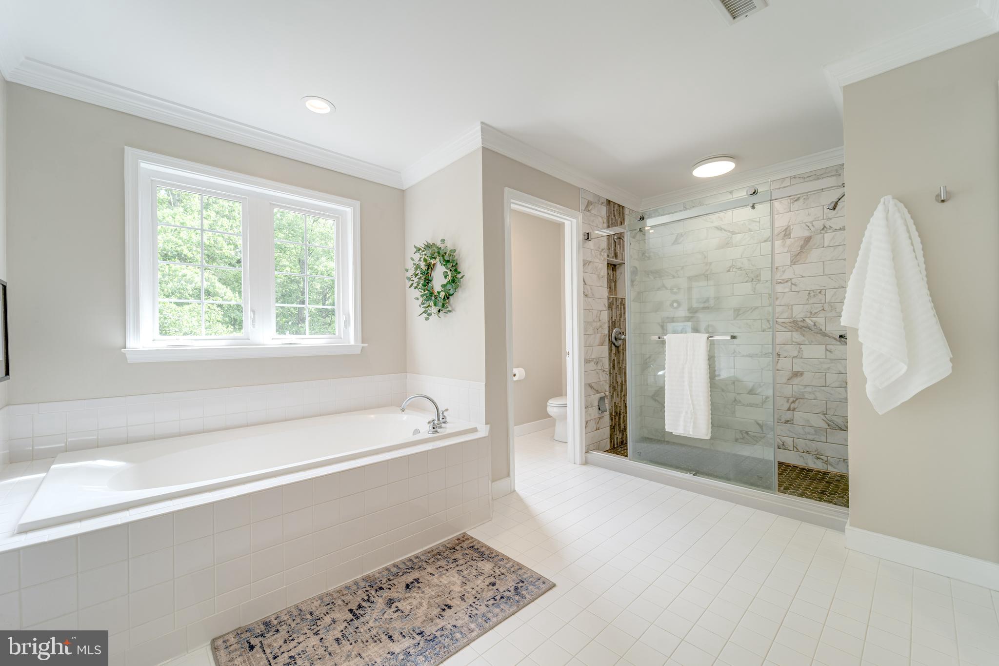 FOX DEN ESTATES - Residential