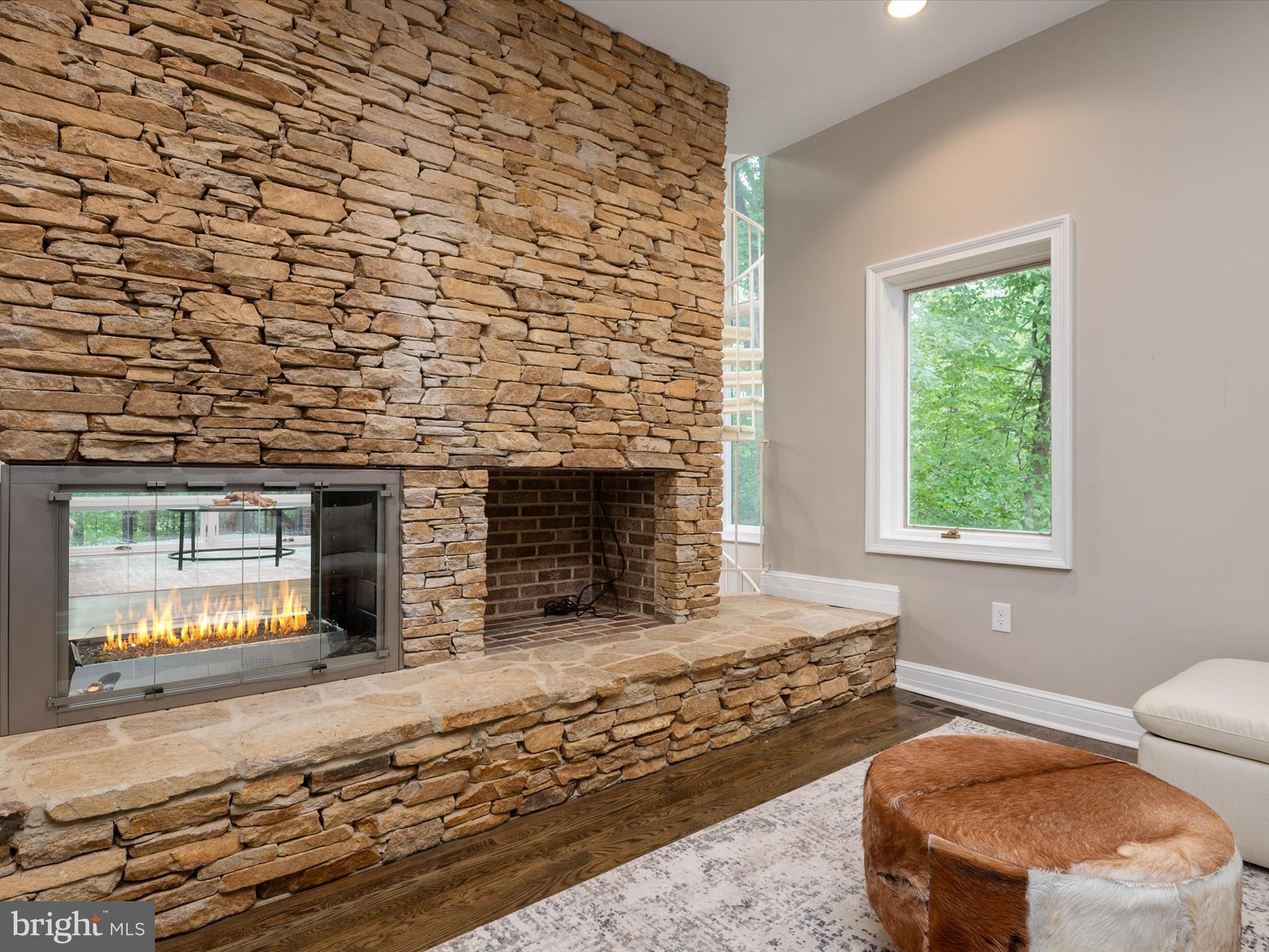 THE DOWNS - Residential